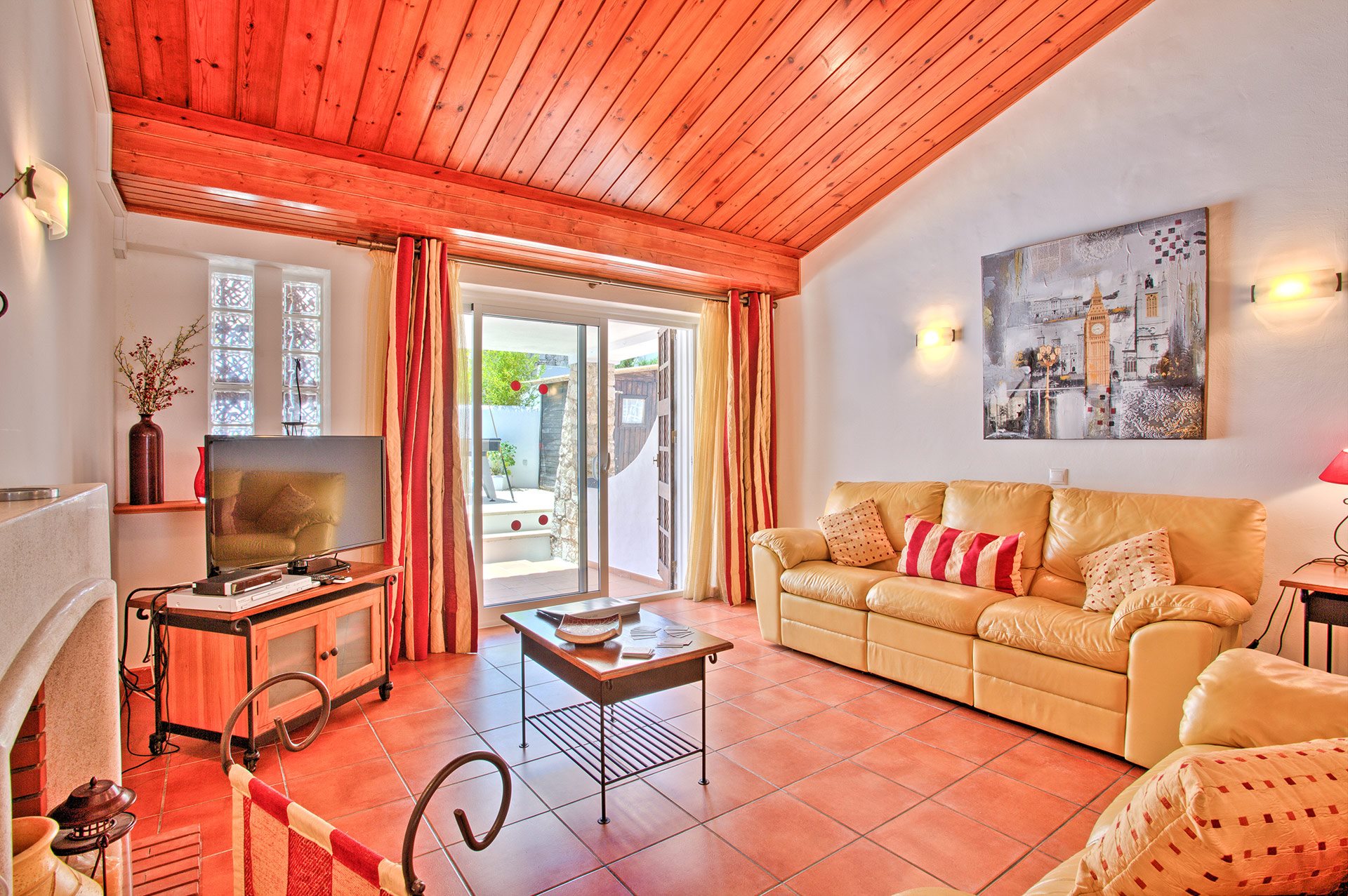 Villa Dela, Praia D&#x27;Oura, Algarve