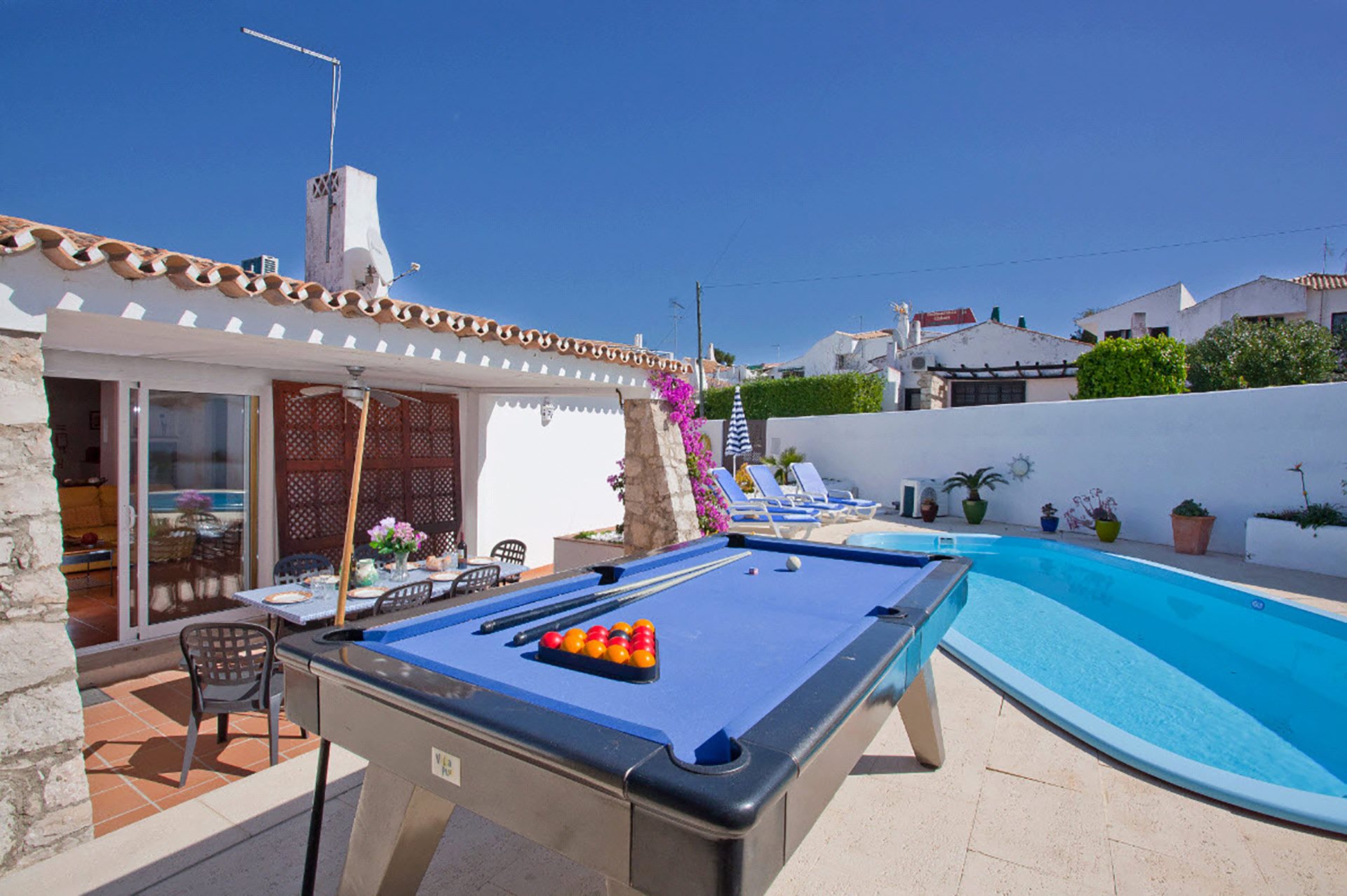 Villa Dela, Praia D&#x27;Oura, Algarve