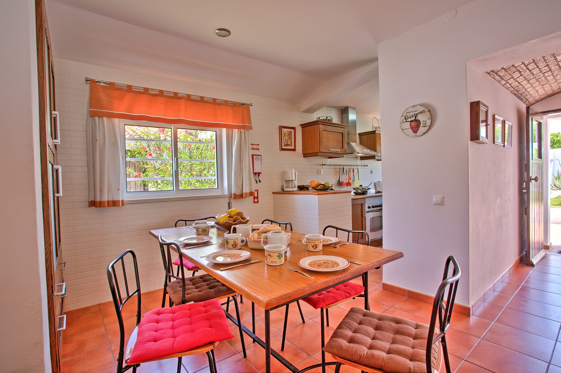 Villa Dela, Praia D&#x27;Oura, Algarve