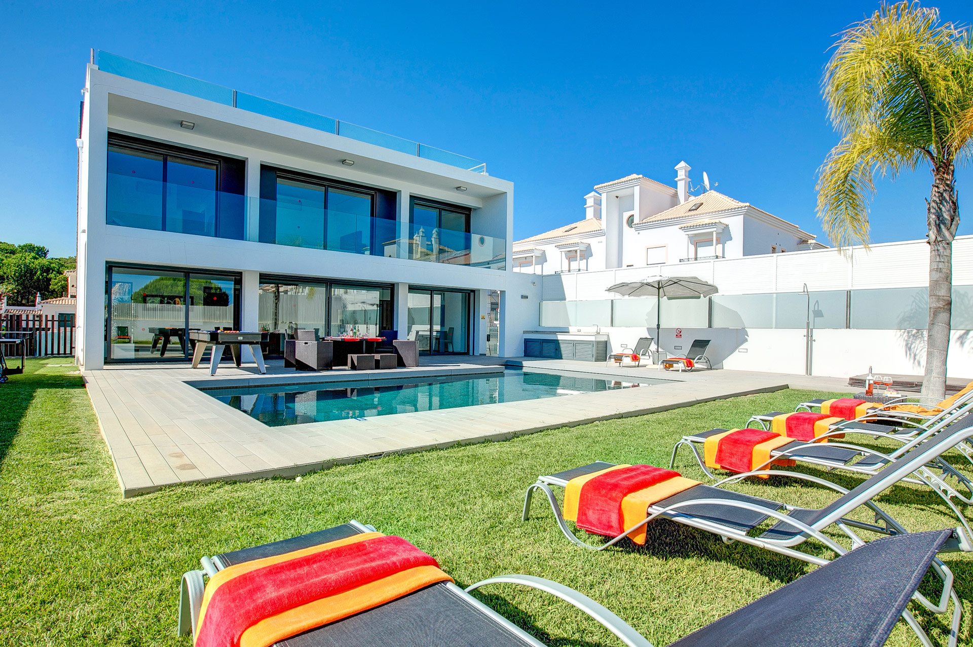 Villa Eve In Olhos D’Agua, Algarve Villa Plus