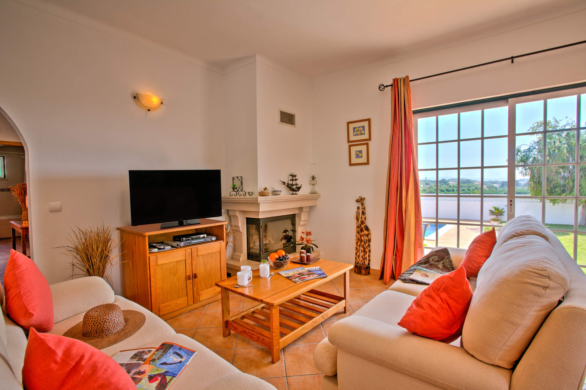 Villa Goia, Branqueira, &#x410;&#x43B;&#x433;&#x430;&#x440;&#x432;&#x435;