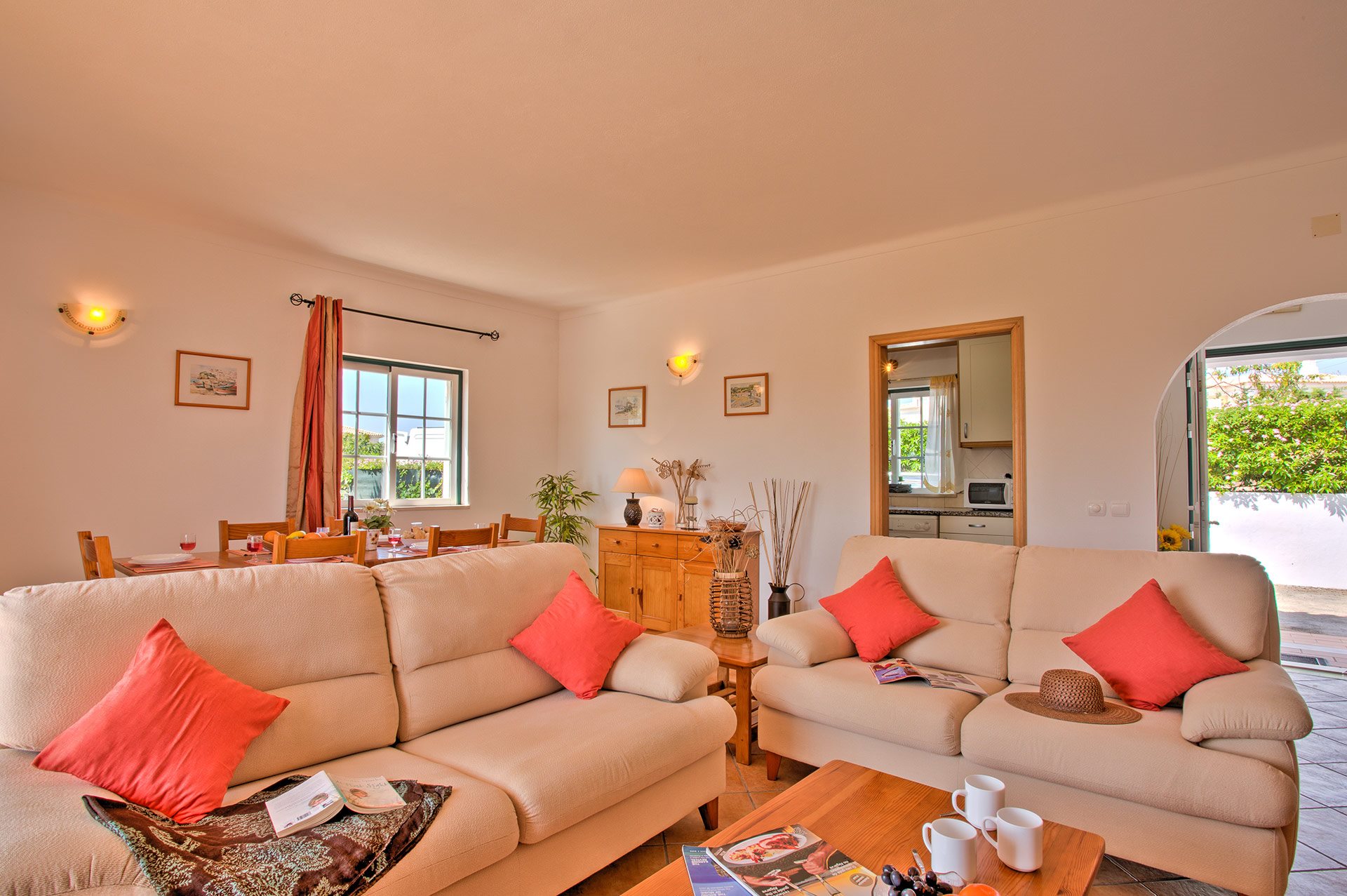 Villa Goia, Branqueira, &#x410;&#x43B;&#x433;&#x430;&#x440;&#x432;&#x435;