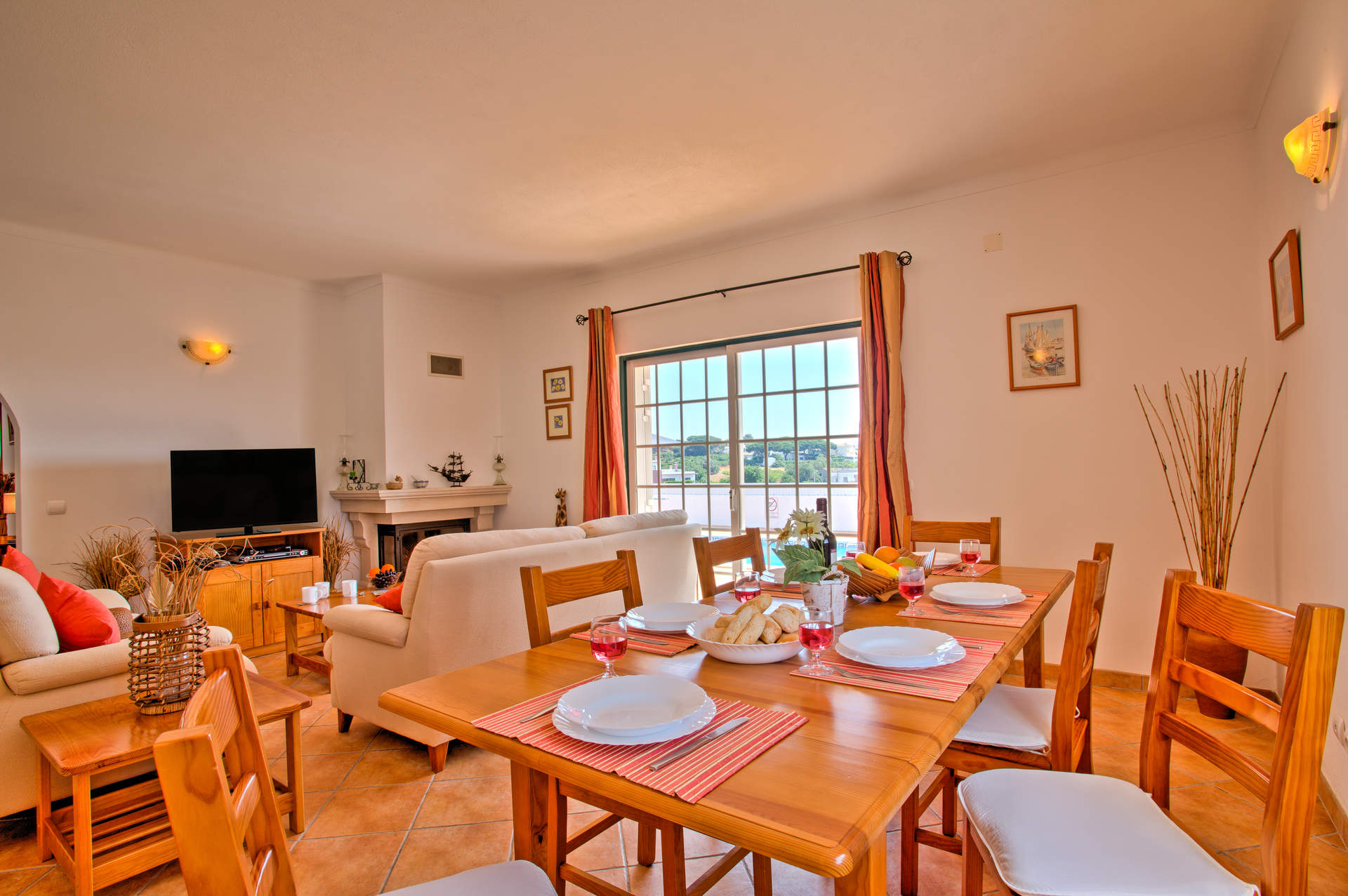 Villa Goia, Branqueira, &#x410;&#x43B;&#x433;&#x430;&#x440;&#x432;&#x435;