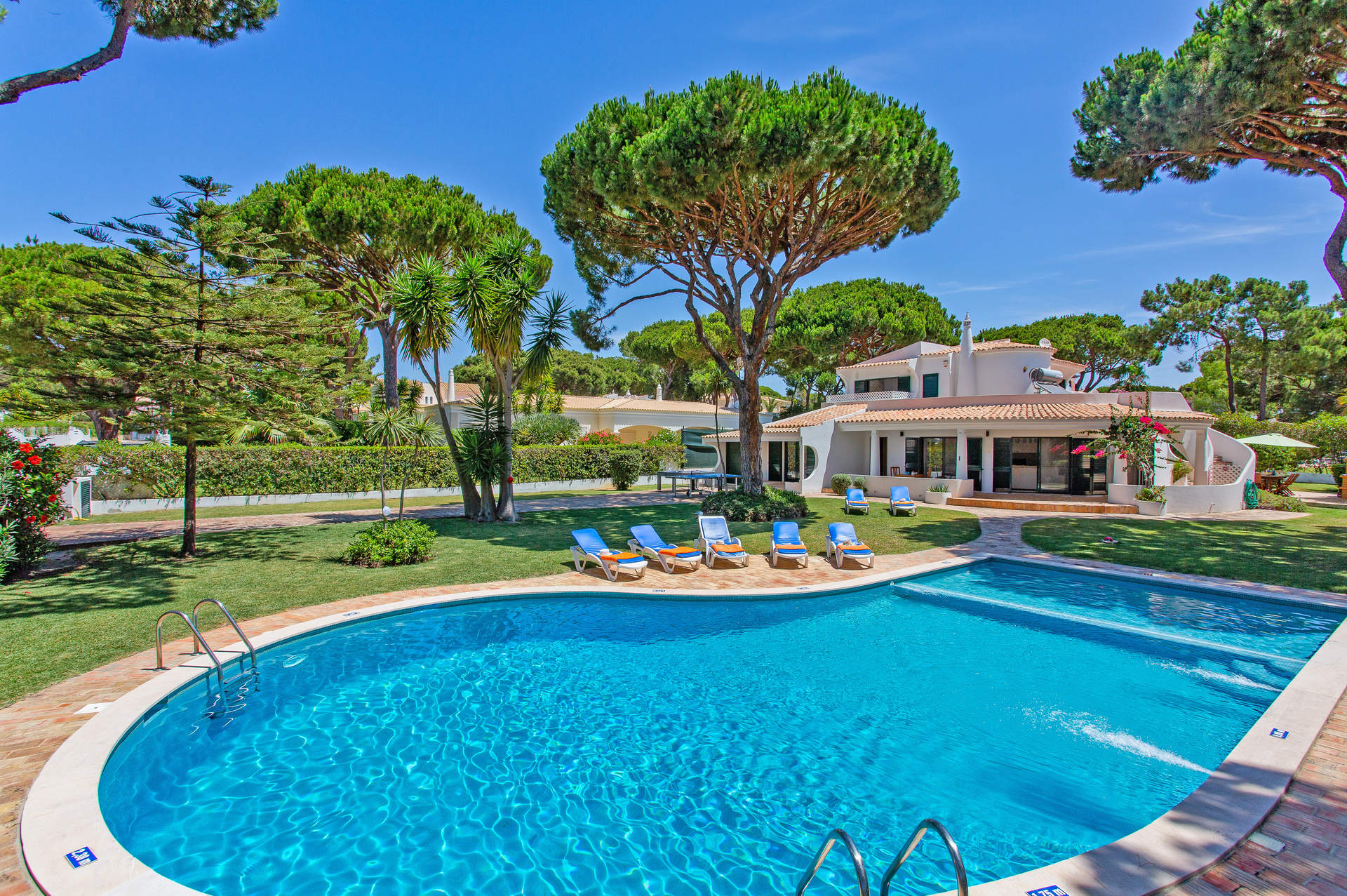 Villa Joliet In Vilamoura, Algarve | Villa Plus