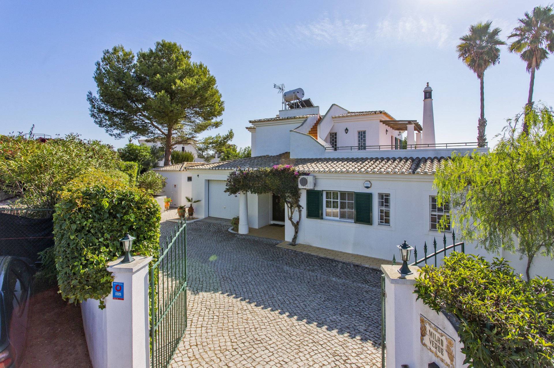 Villa Maisie In Carvoeiro, Algarve | Villa Plus