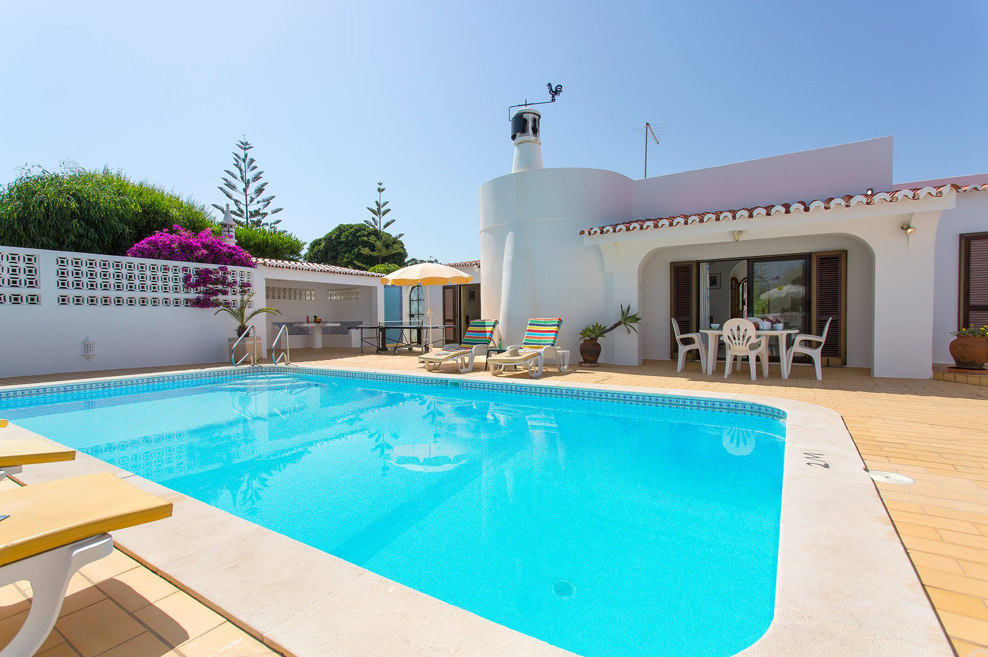 Villa Marie Anne In Carvoeiro, Algarve | Villa Plus