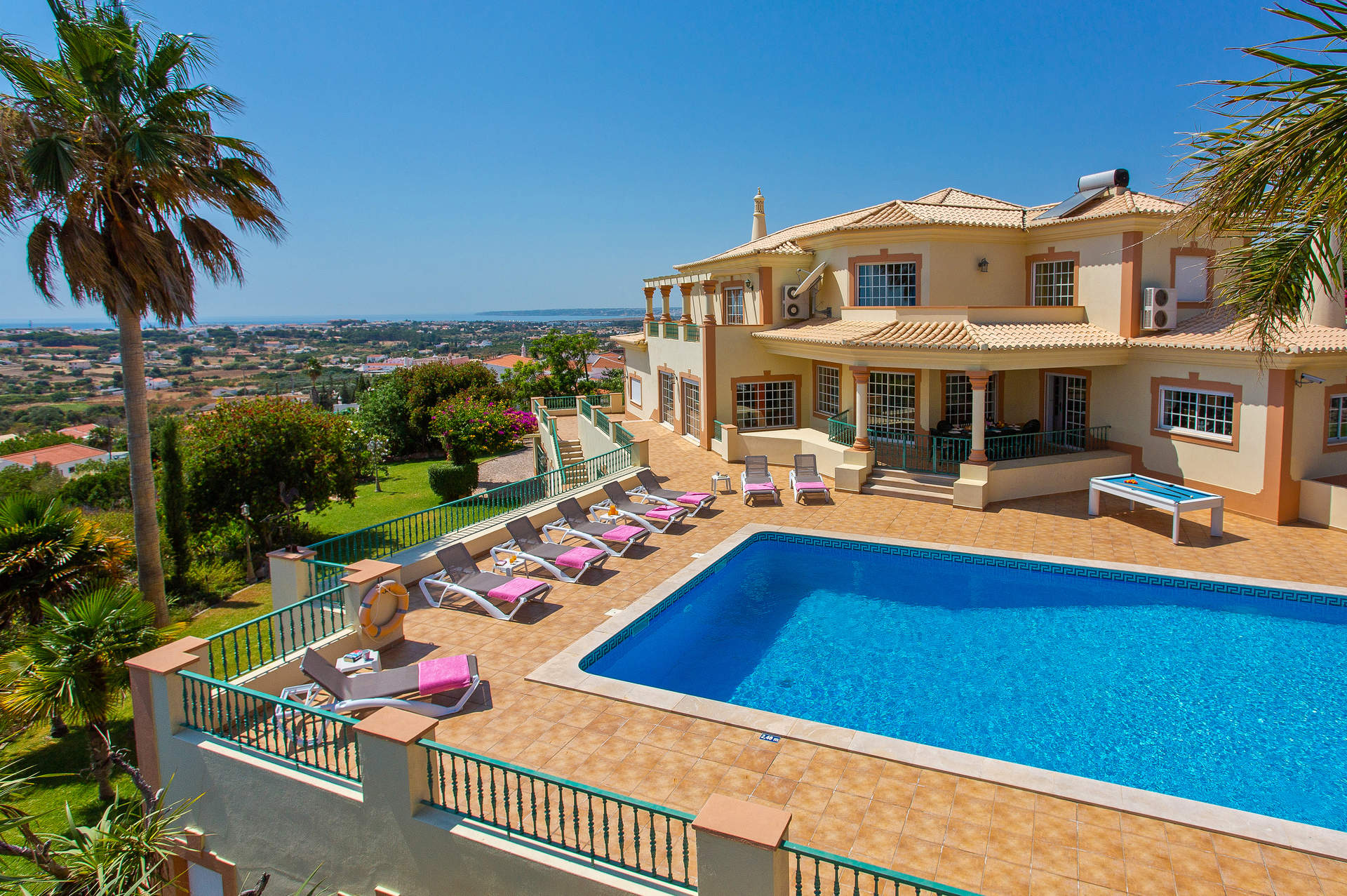 Villa Nenufa, Castelo, Algarve