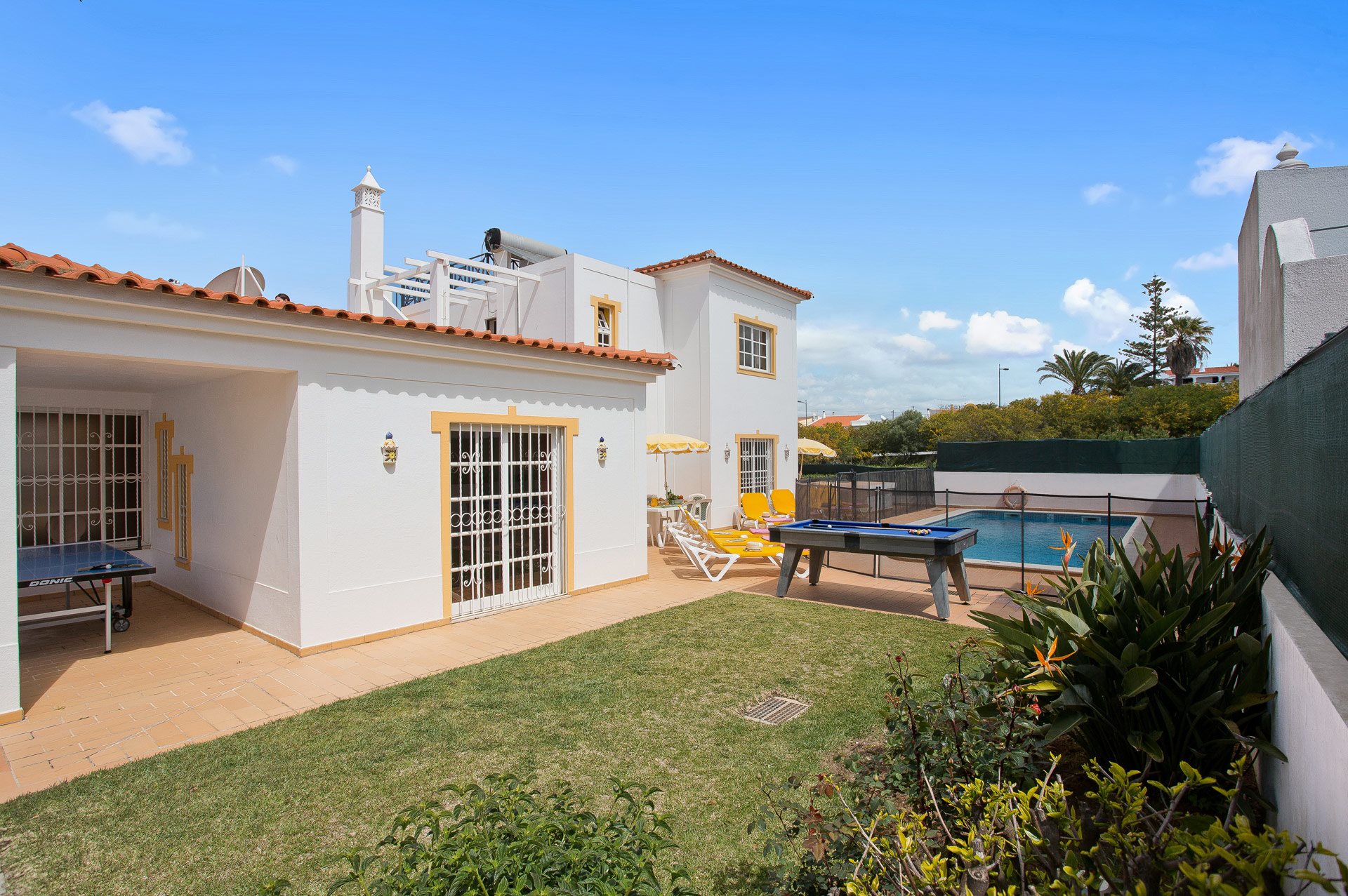 Villa Pacheco In Olhos D’Agua, Algarve Villa Plus
