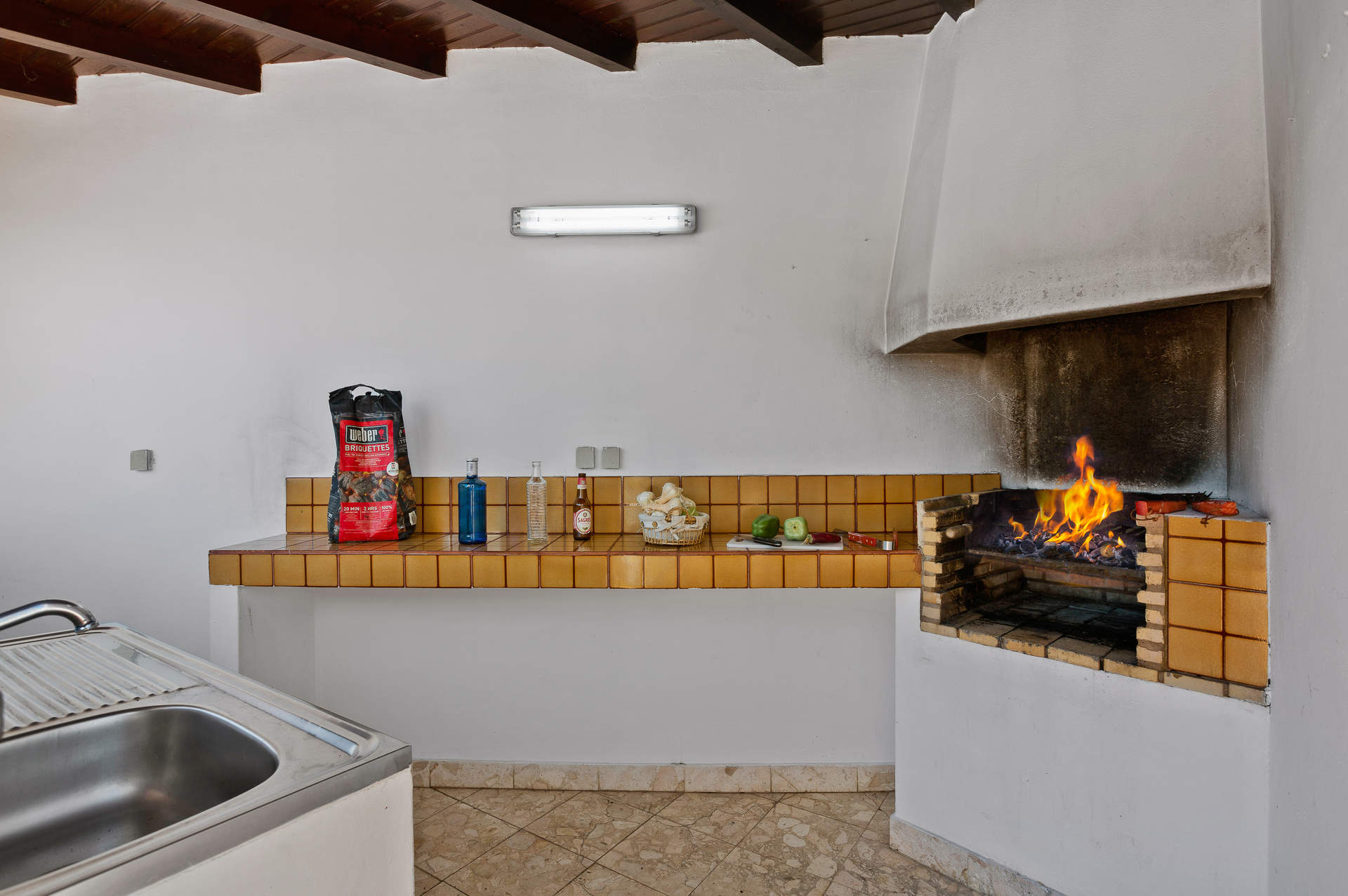 Villa Papi, Praia D&#x27;Oura, Algarve
