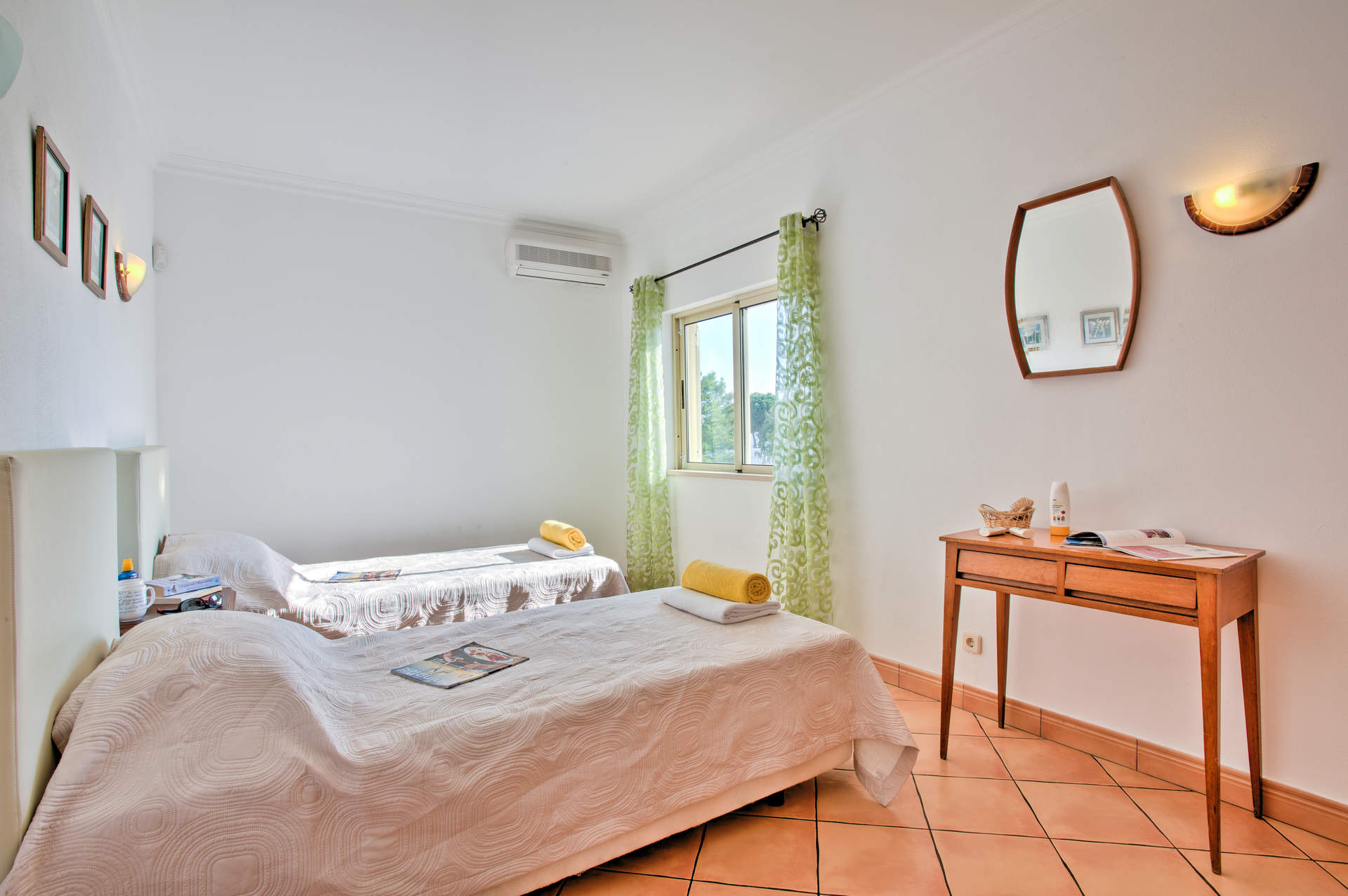 Villa Papi, Praia D&#x27;Oura, Algarve