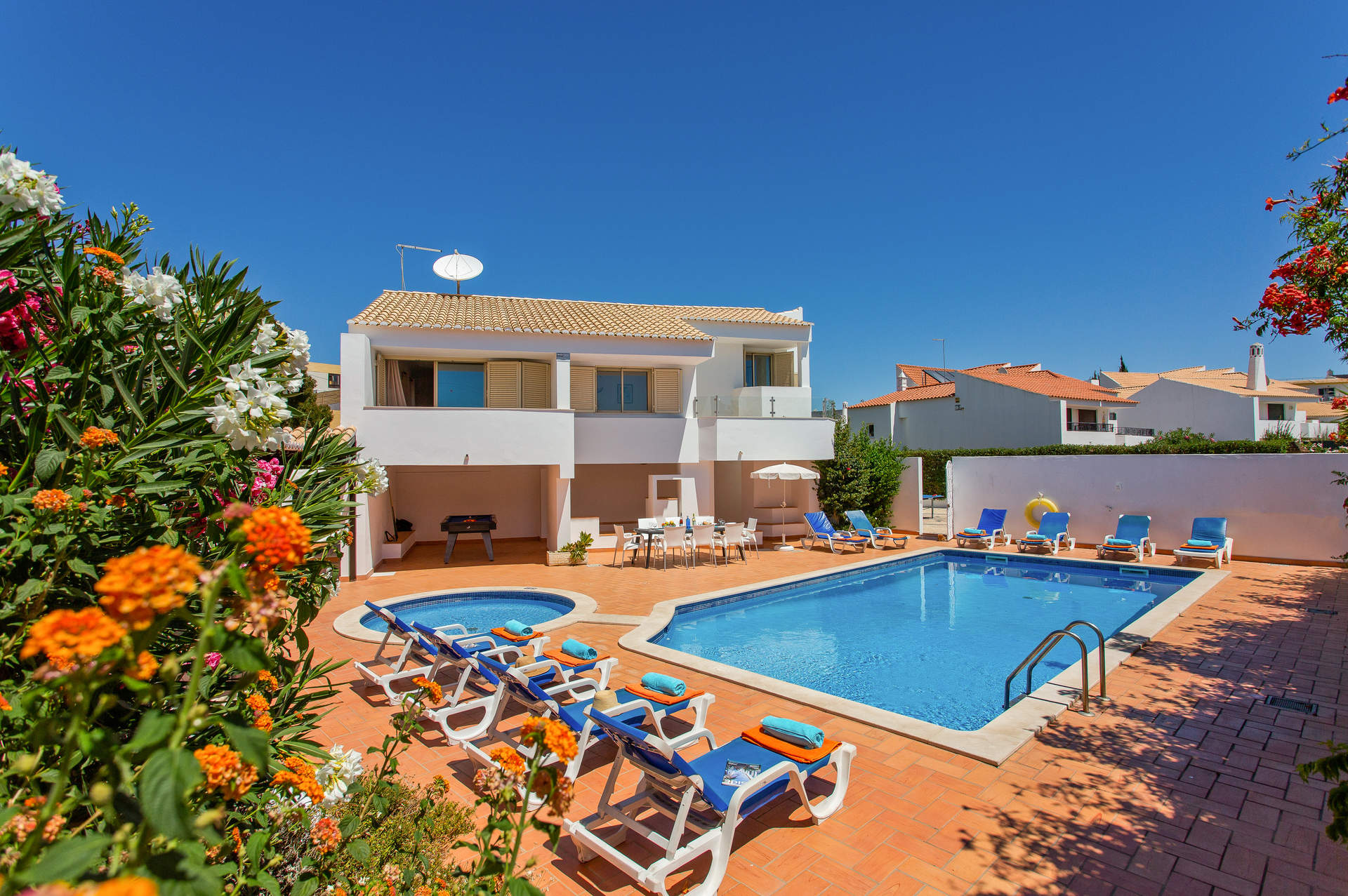 Villa Papi, Praia D&#x27;Oura, Algarve