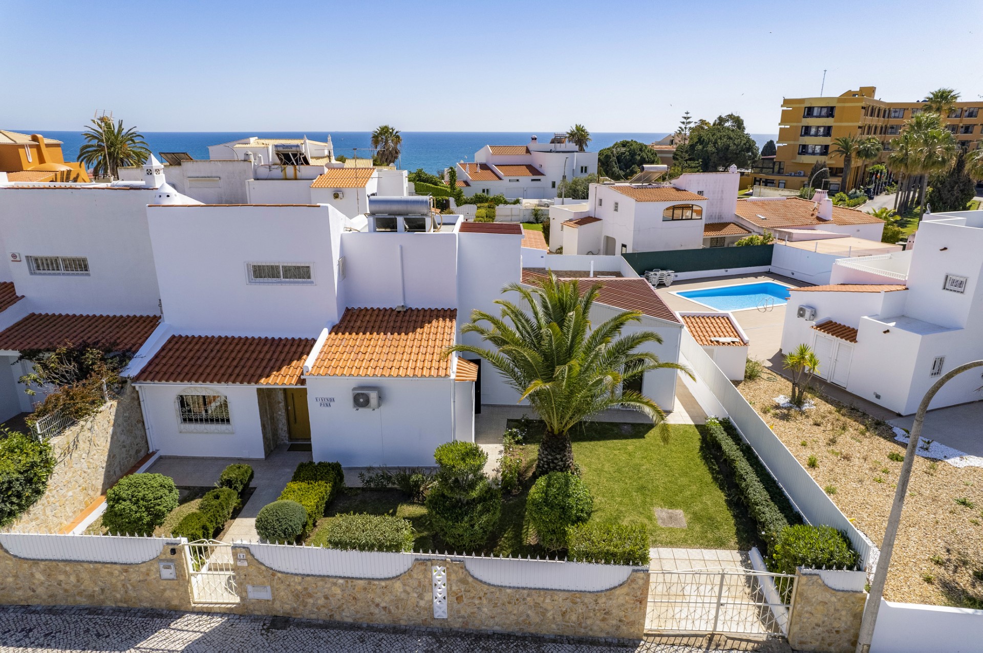 Villa Pina, Praia D&#x27;Oura, Algarve
