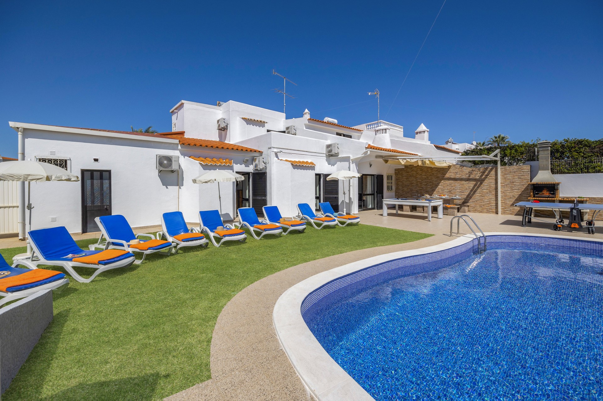 Villa Pina, Praia D&#x27;Oura, Algarve