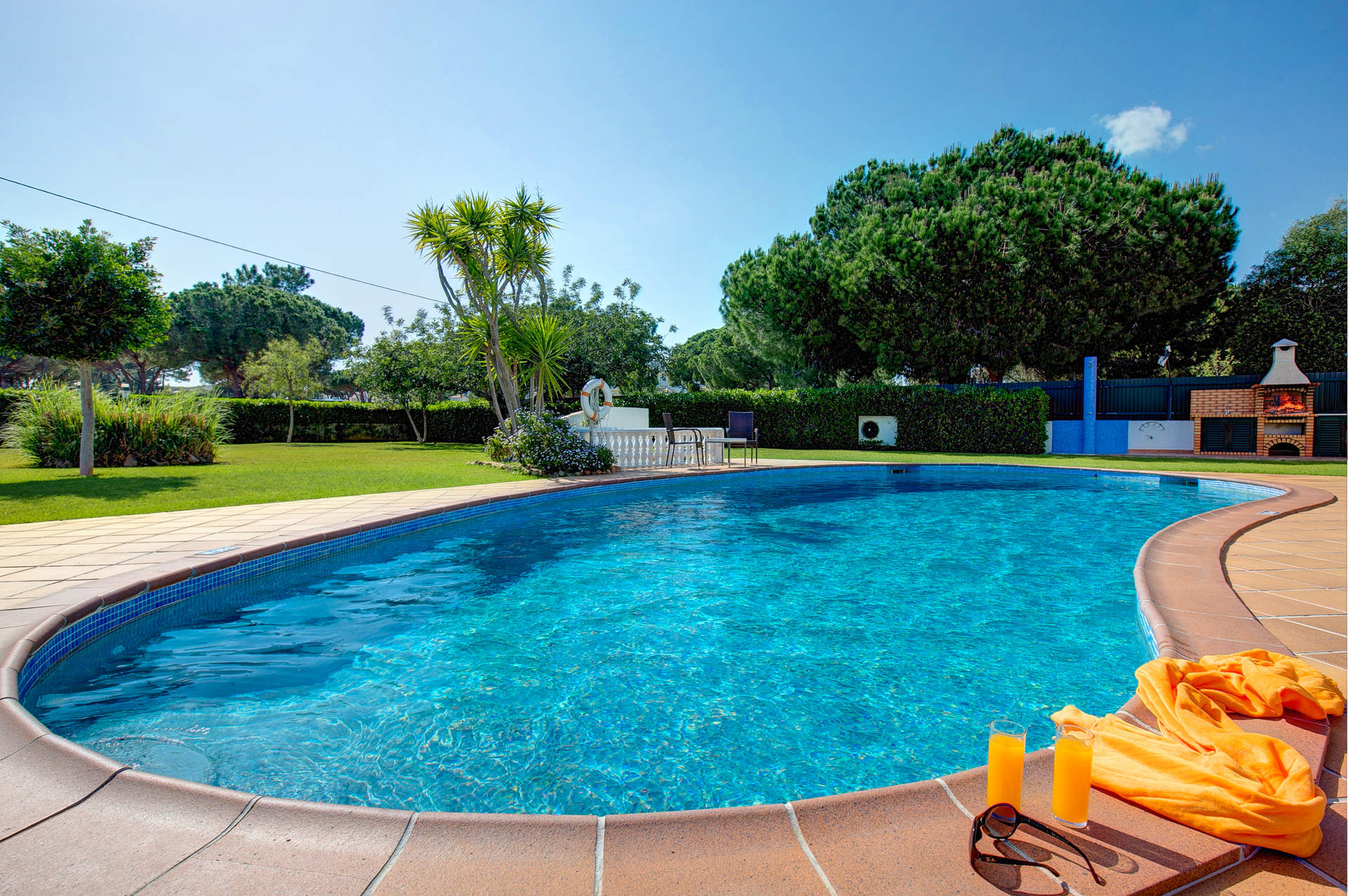 Villa Sandra, Falesia, Algarve