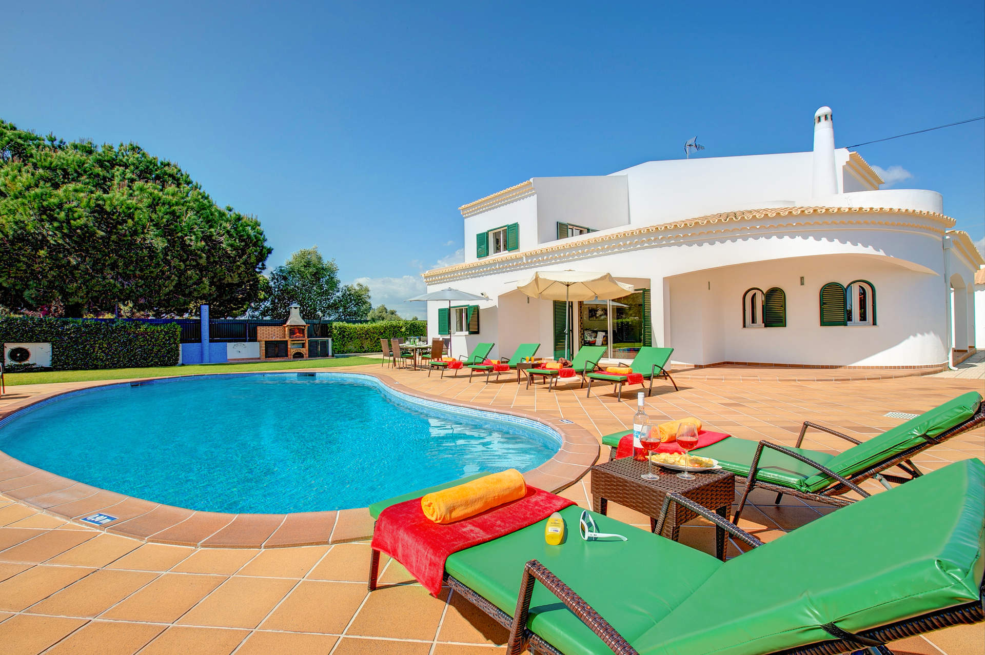 Villa Sandra, Falesia, Algarve