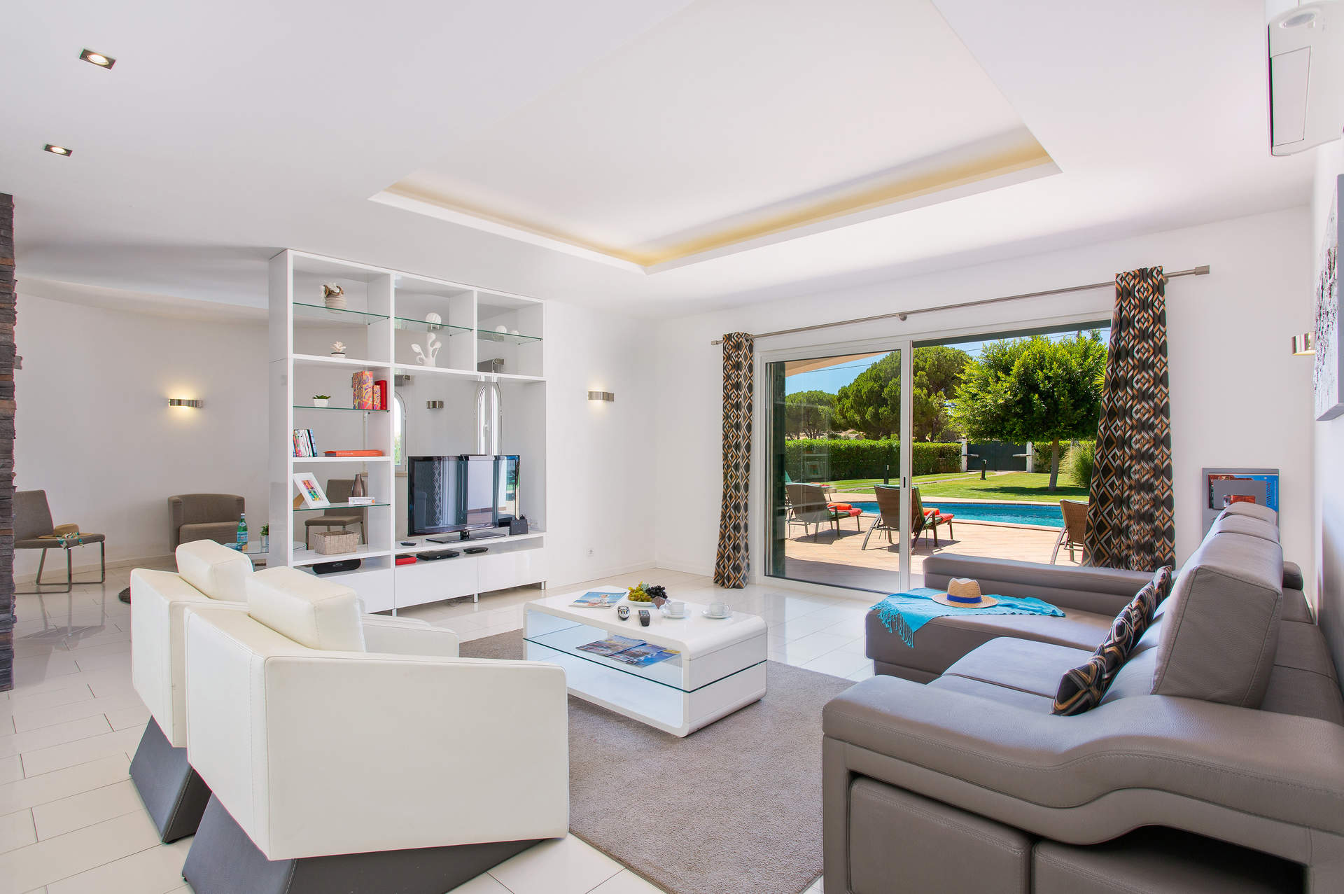 Villa Sandra, Falesia, Algarve