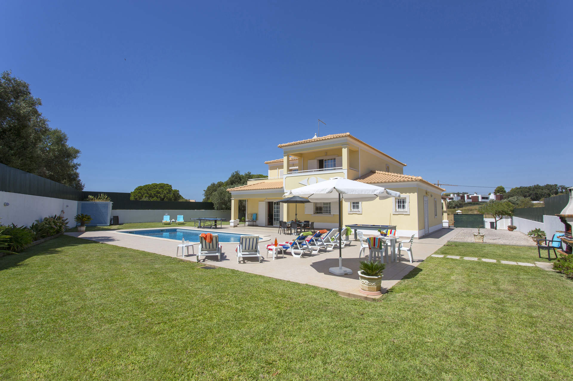 Villa Solange, Praia D&#x27;Oura, Algarve
