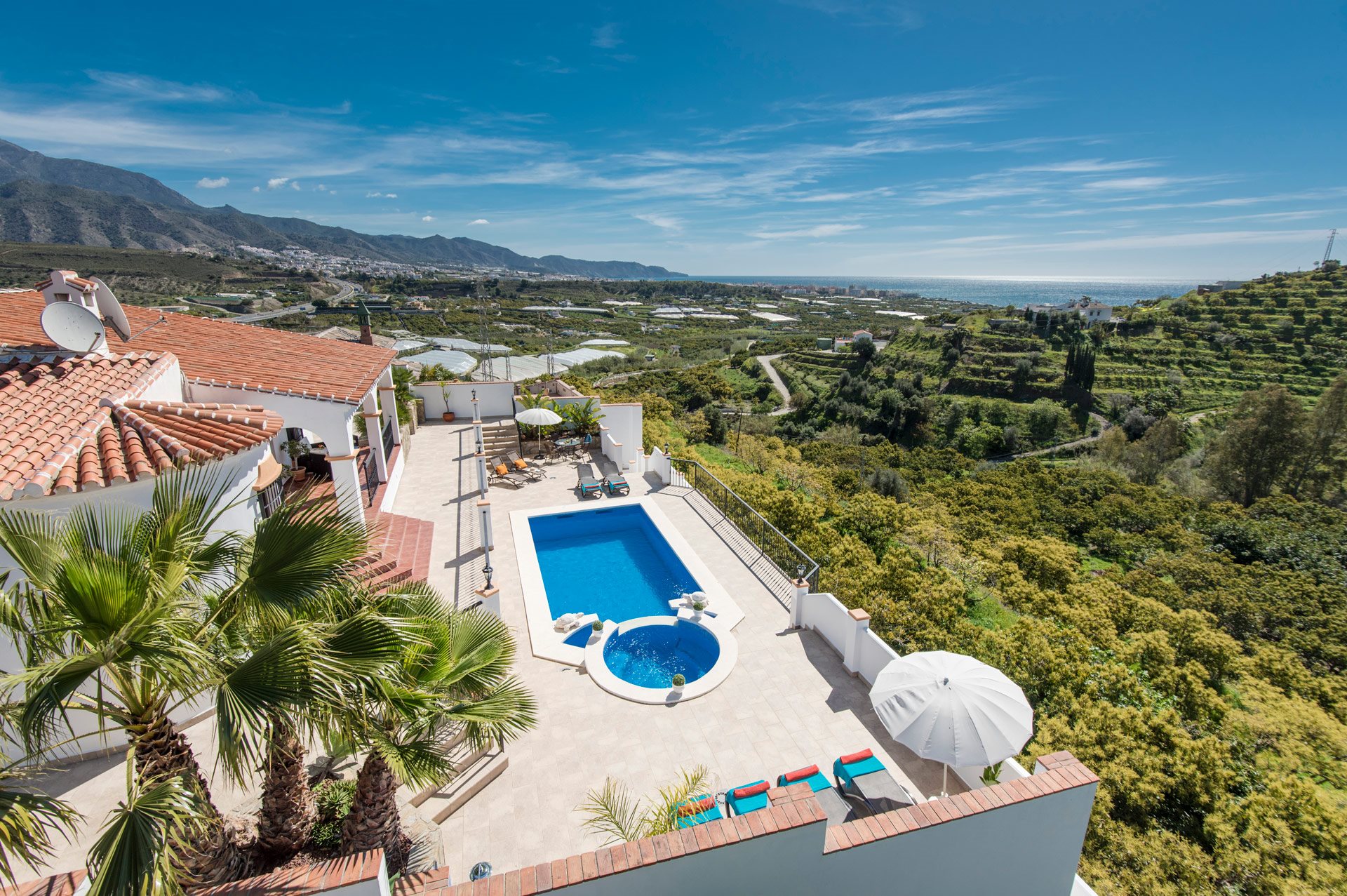 Villa Natalia Sol In Nerja, Andalucia Villa Plus