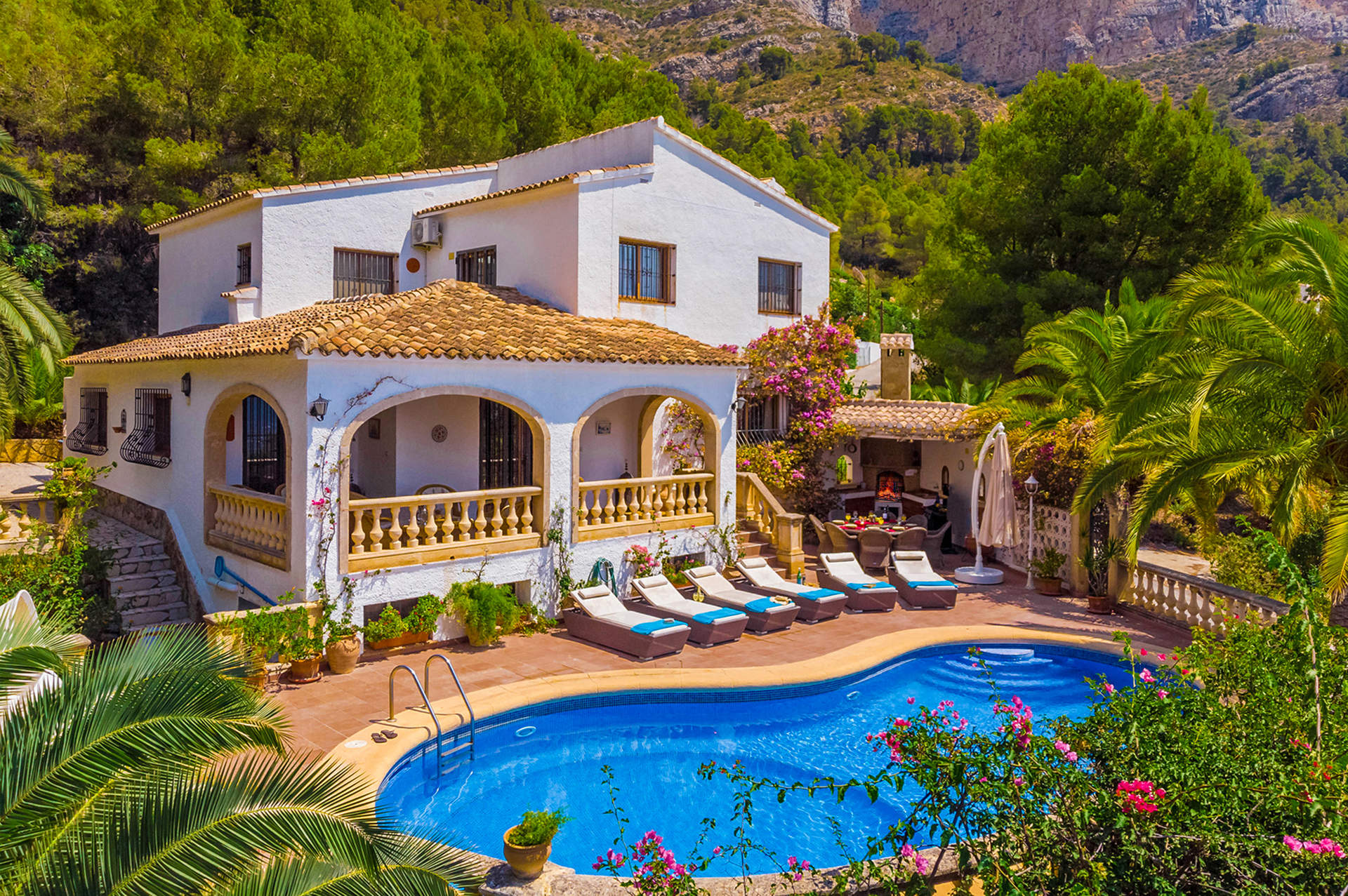 Villa Lydia's Walk In Javea, Costa Blanca | Villa Plus