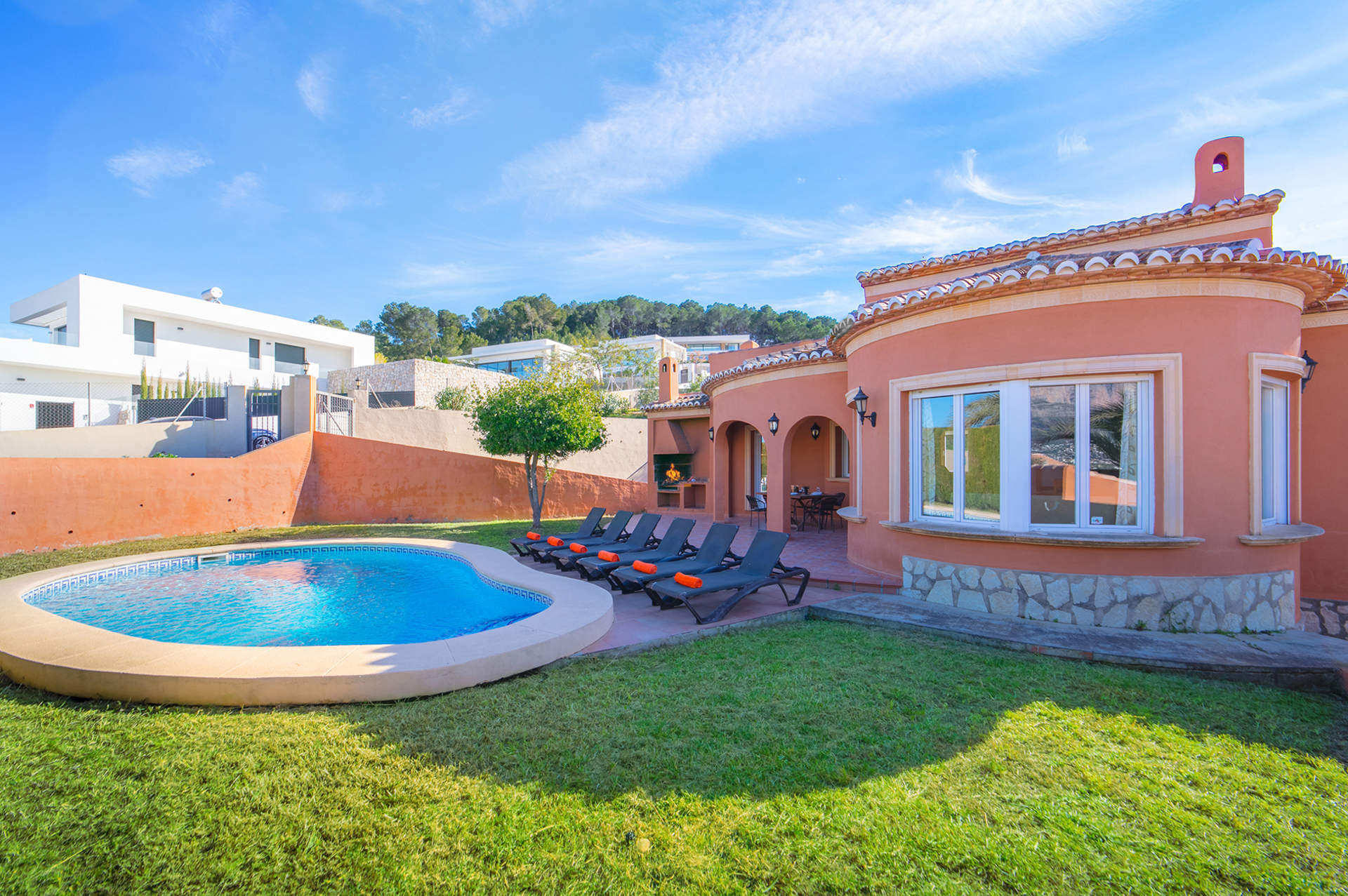 Villa Pomelo Blanco In Javea, Costa Blanca | Villa Plus