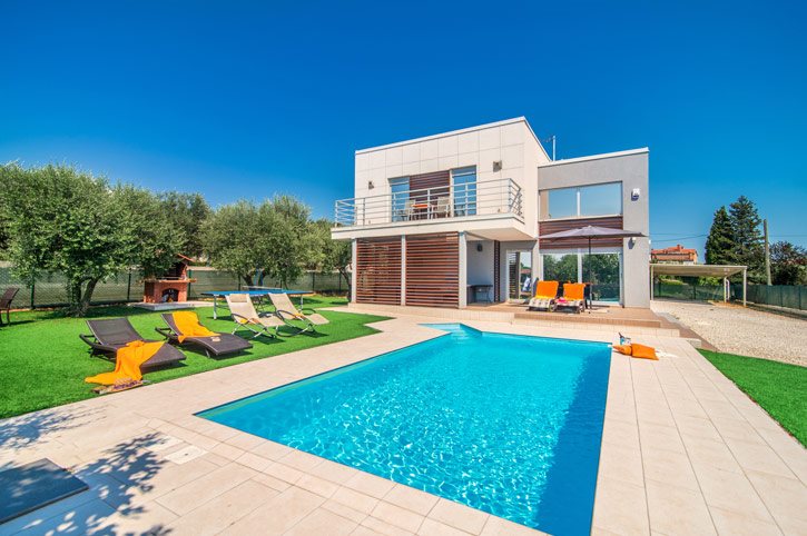 Villa Tammy In Pula, Croatia | Villa Plus