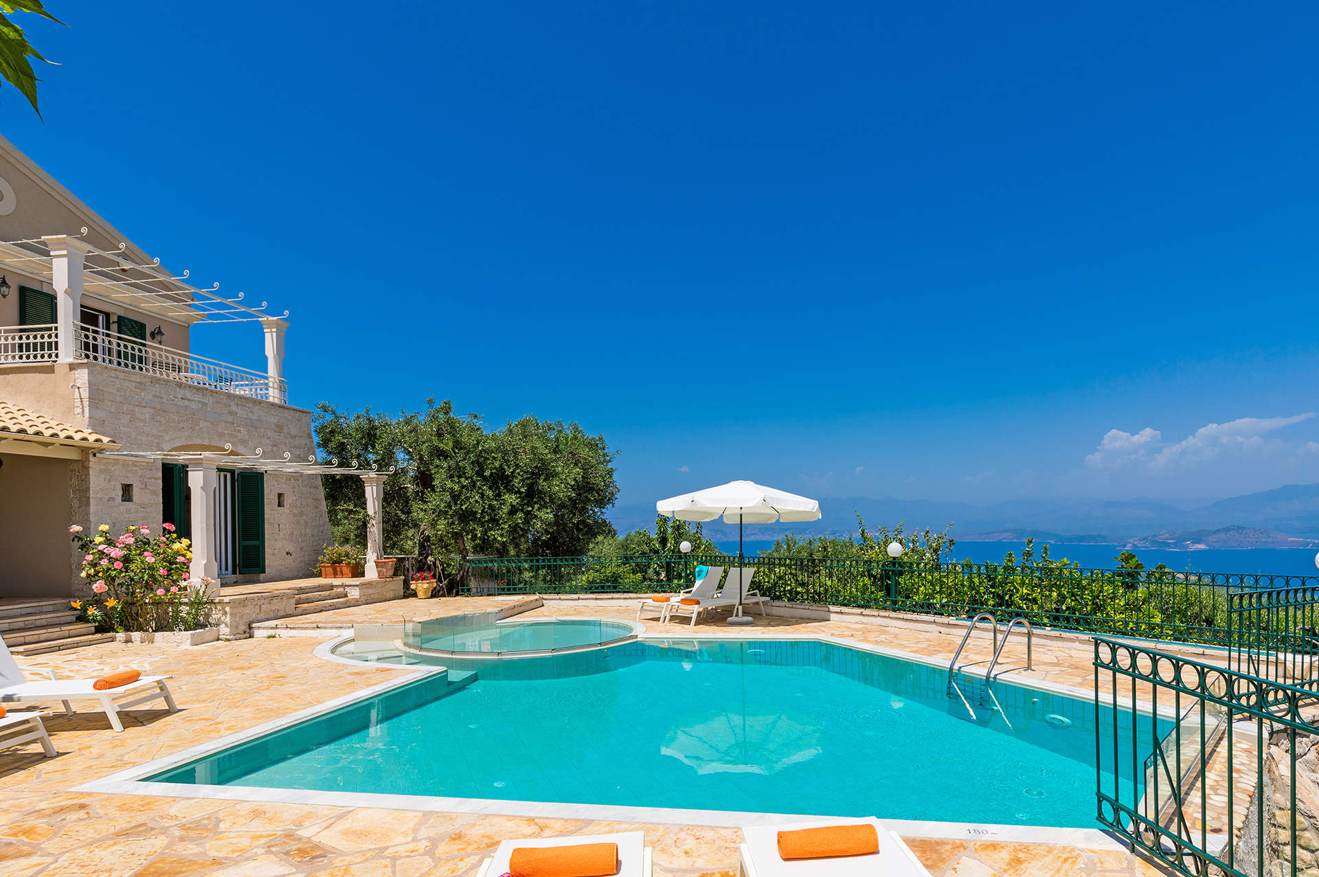 Villa Kokokilas In Agios Stefanos, Corfu | Villa Plus