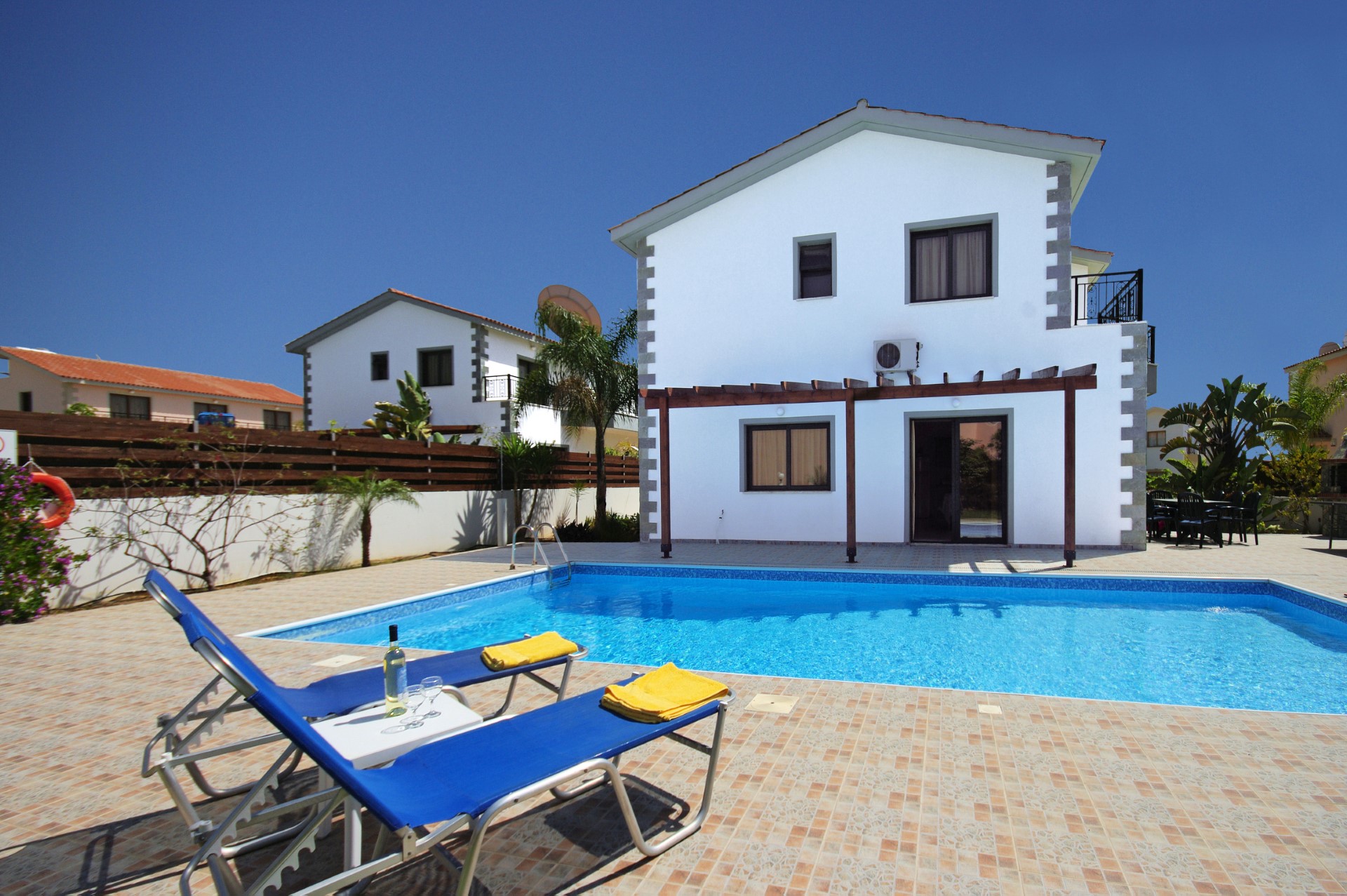 Villa Coral Christina, Coral Bay, Kypros