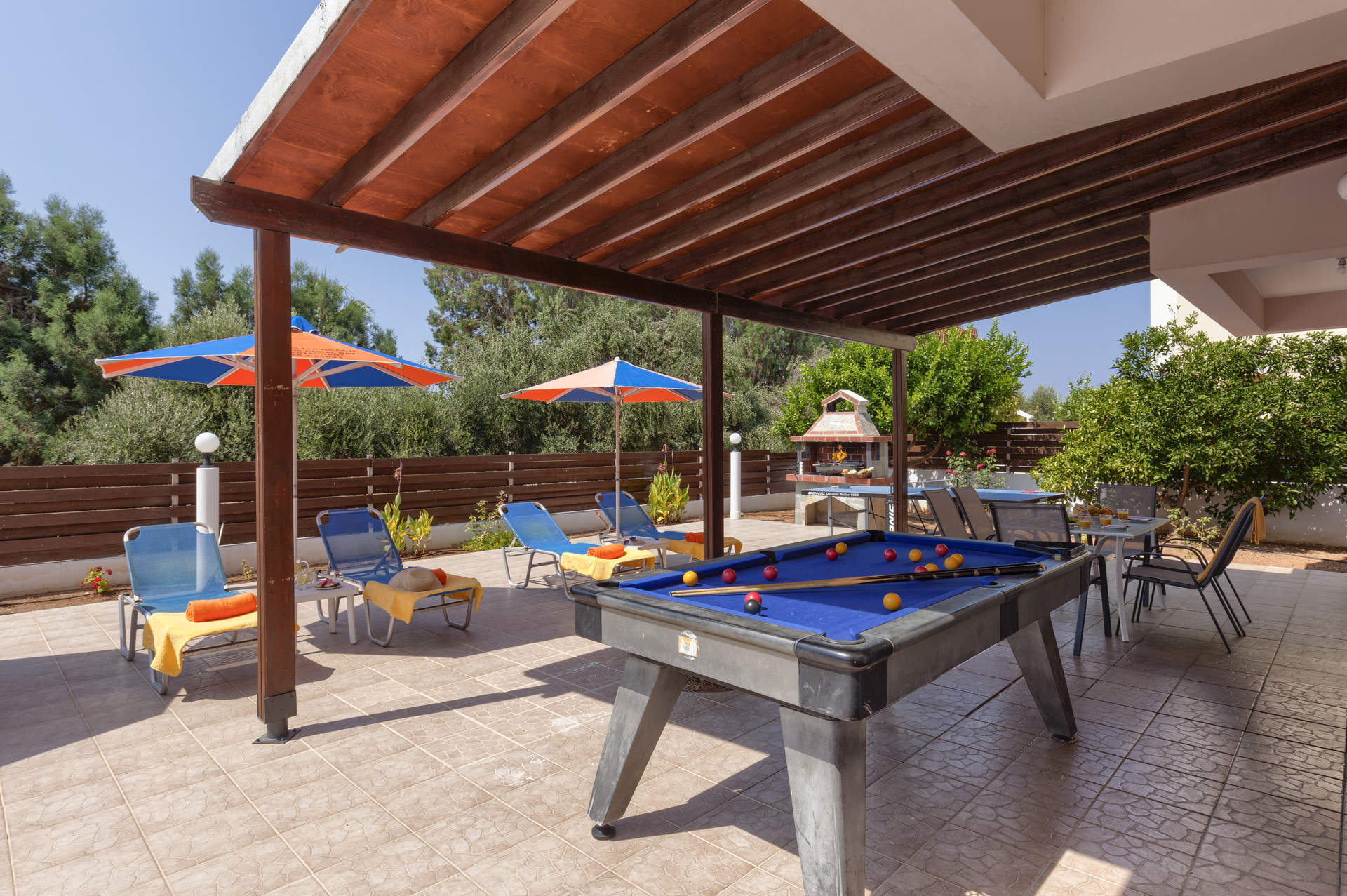 Villa Dione, Coral Bay, Ciper