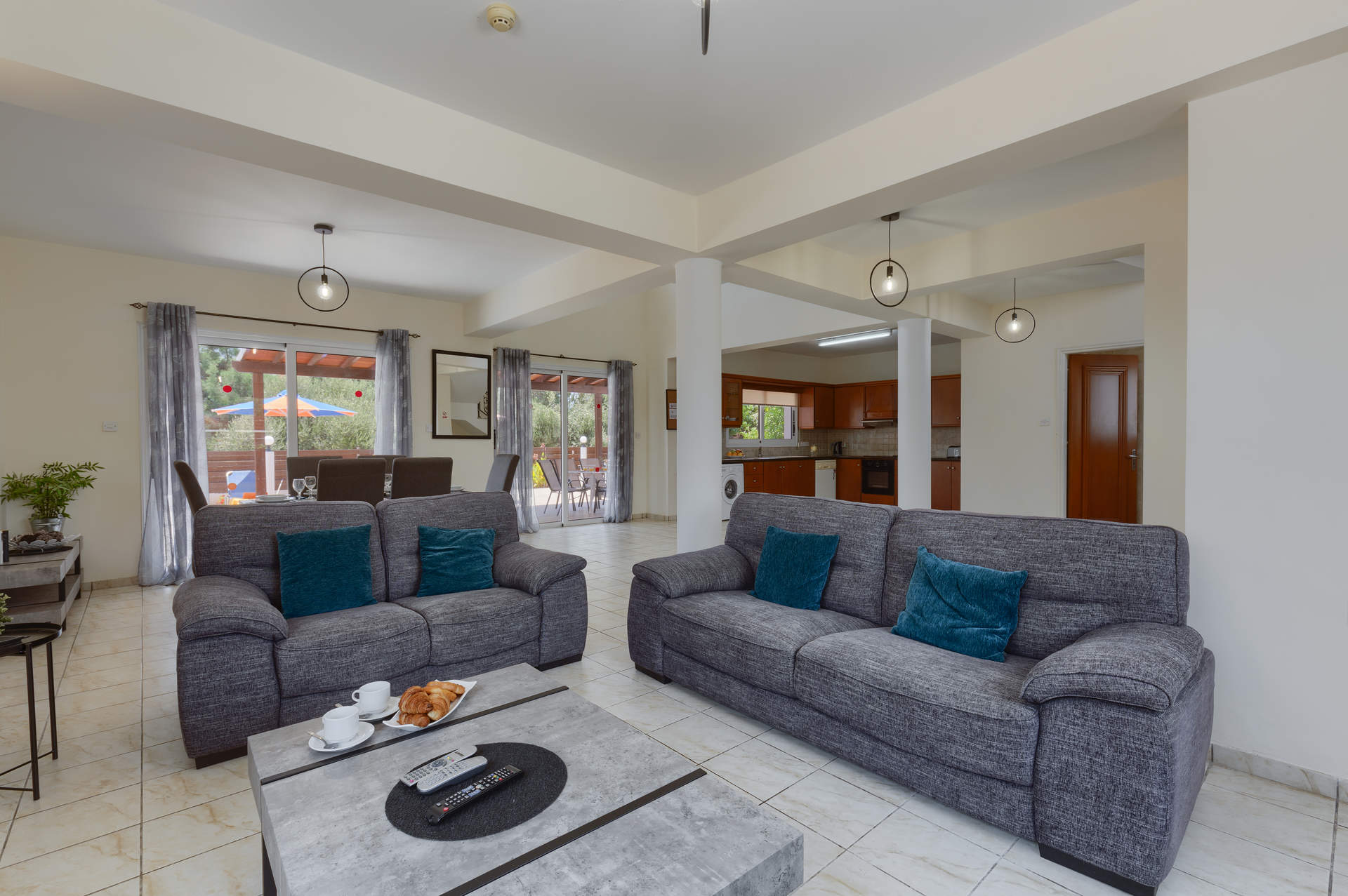 Villa Dione, Coral Bay, Ciper