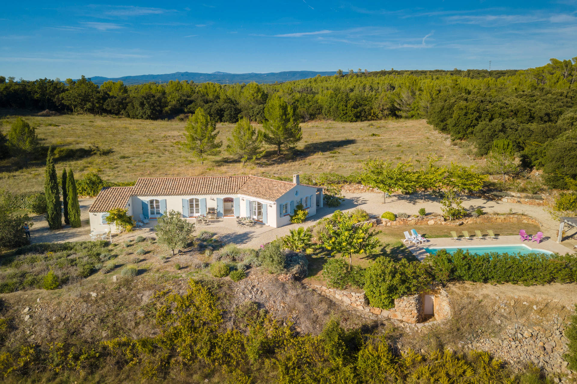 Villa La Pastorale, Lorgues, &#x420;&#x438;&#x432;&#x438;&#x435;&#x440;&#x430;&#x442;&#x430;