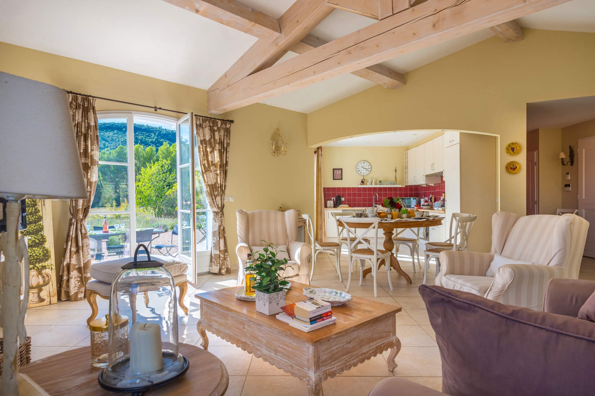 Villa La Pastorale, Lorgues, &#x420;&#x438;&#x432;&#x438;&#x435;&#x440;&#x430;&#x442;&#x430;