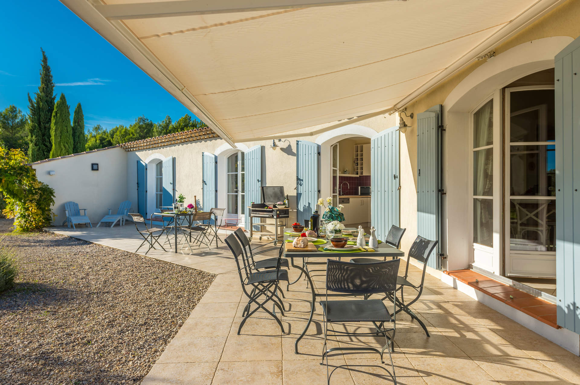 Villa La Pastorale, Lorgues, &#x420;&#x438;&#x432;&#x438;&#x435;&#x440;&#x430;&#x442;&#x430;