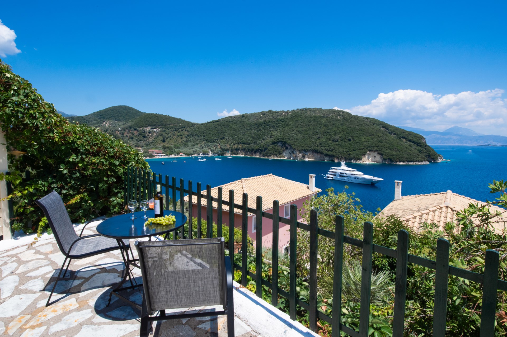 Villa Akrogiali Desimi In Desimi, Lefkada | Villa Plus