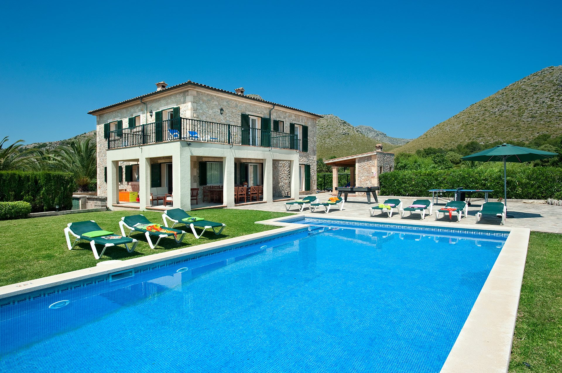 Villa Illa Petita In Puerto Pollensa, Majorca | Villa Plus