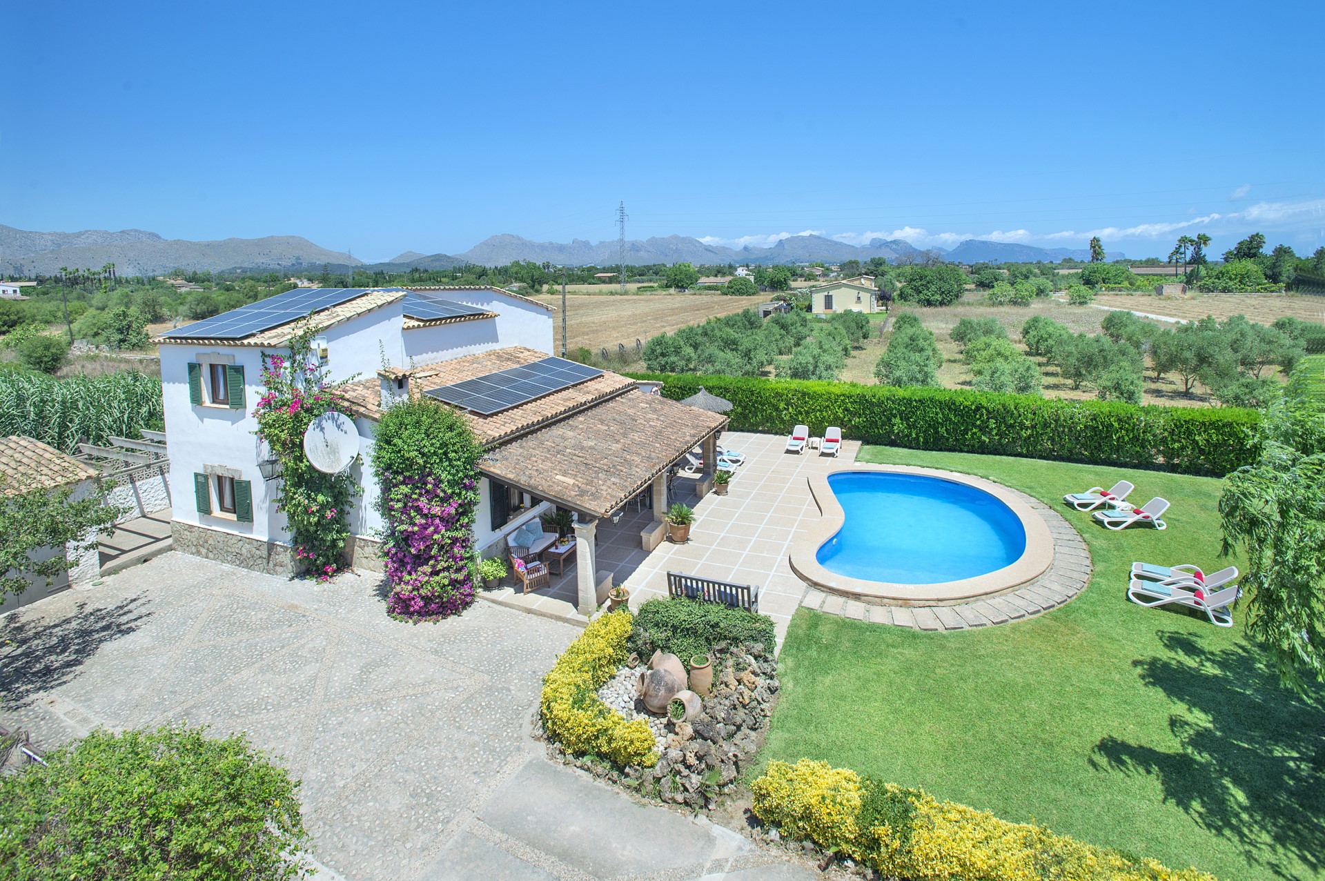 Villa Miguel, Pollensa, &#x41C;&#x430;&#x439;&#x43E;&#x440;&#x43A;&#x430;