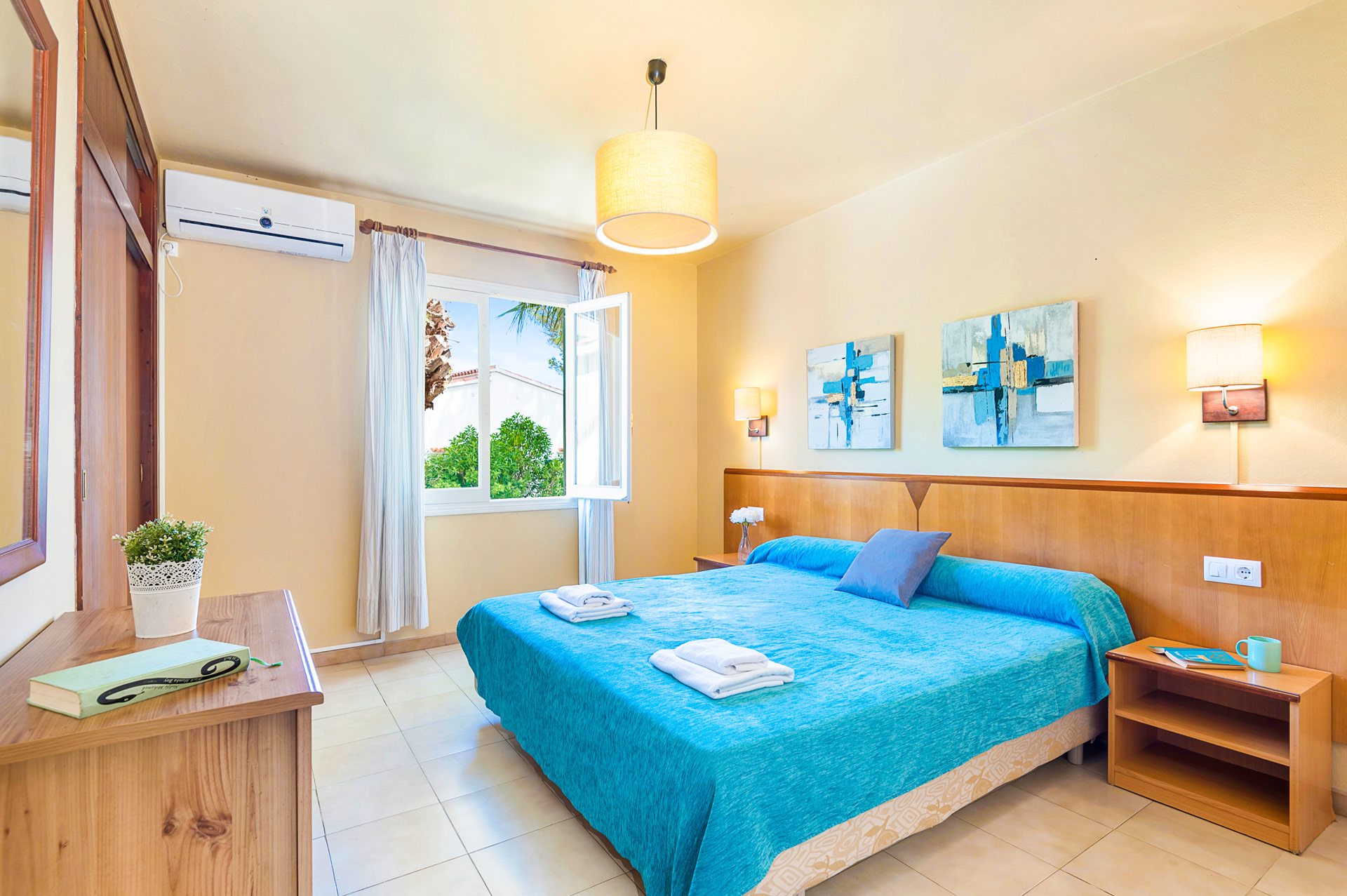 Villa Adriana In Santo Tomas, Menorca Villa Plus