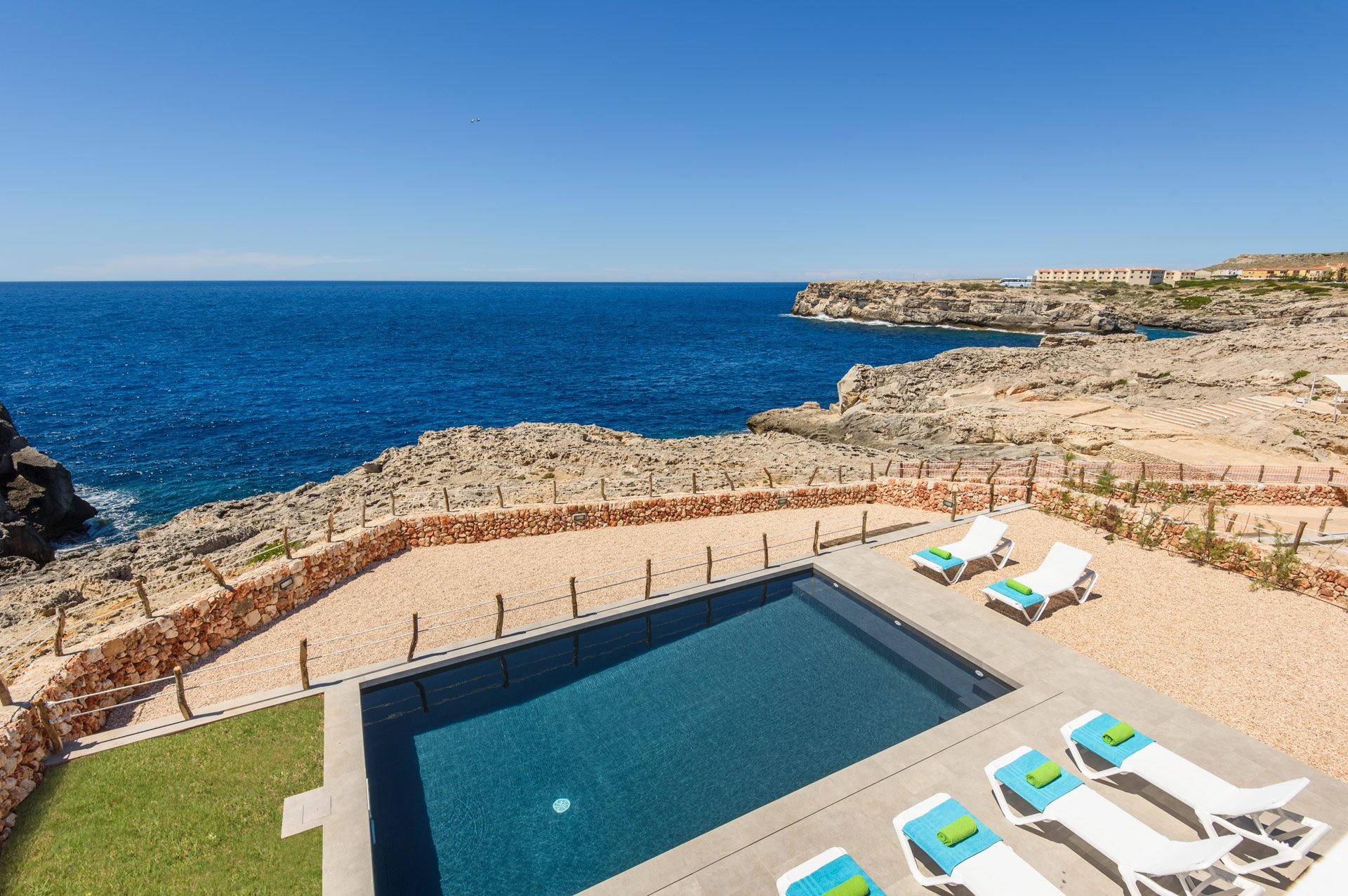 Villa Agata, Calan Forcat, &#x41C;&#x435;&#x43D;&#x43E;&#x440;&#x43A;&#x430;