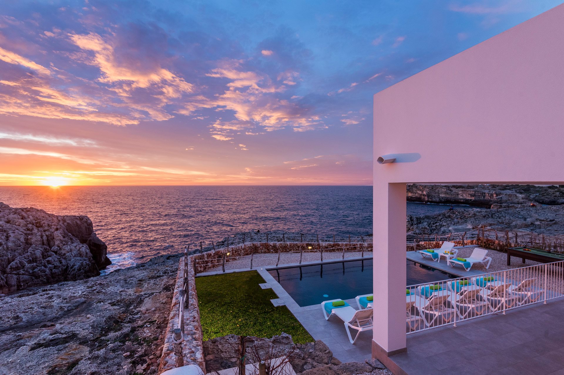 Villa Agata, Calan Forcat, &#x41C;&#x435;&#x43D;&#x43E;&#x440;&#x43A;&#x430;