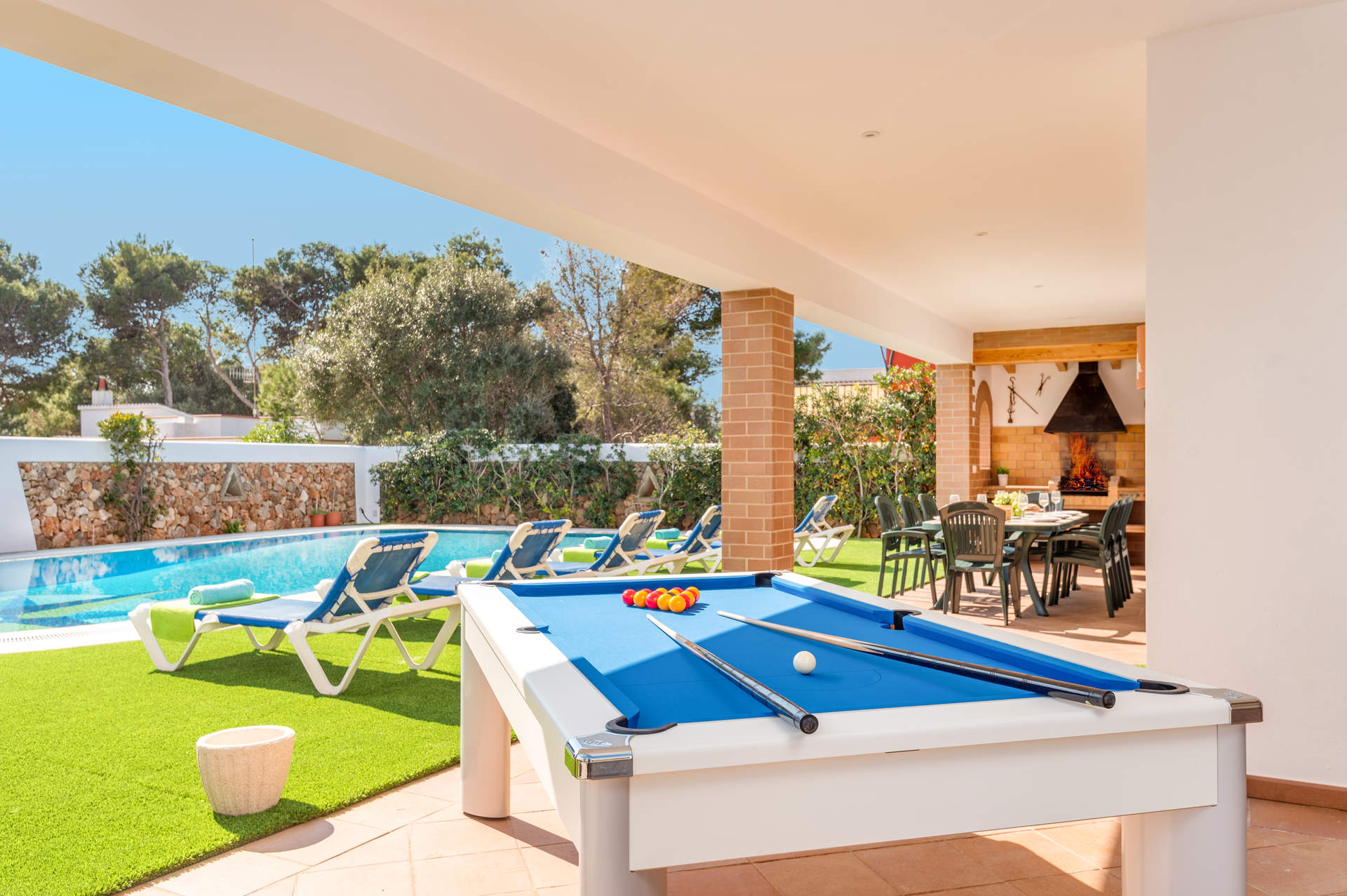Villa Maria Isabel, Cala Blanca, Menorca
