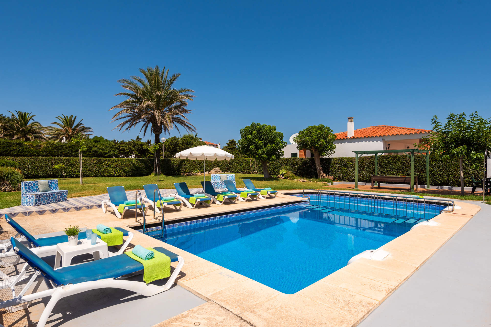 Villa Mercedes In Calan Forcat, Menorca Villa Plus