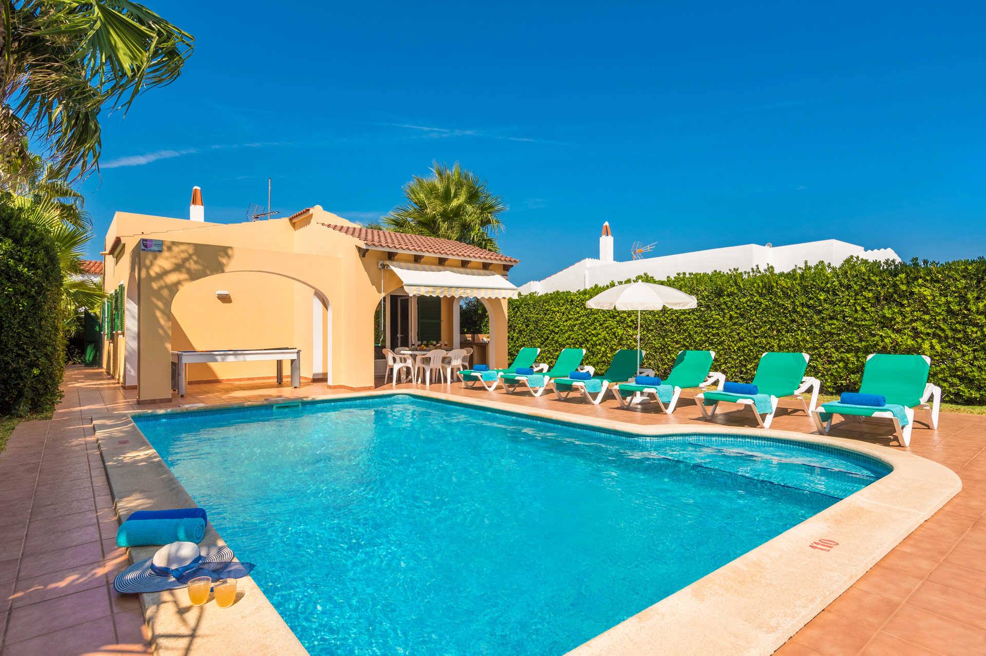 Villa Mikel In Calan Bosch, Menorca Villa Plus