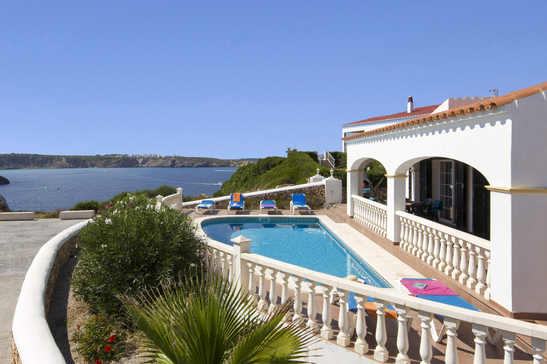 Villa Saona, Arenal den Castell, Menorka