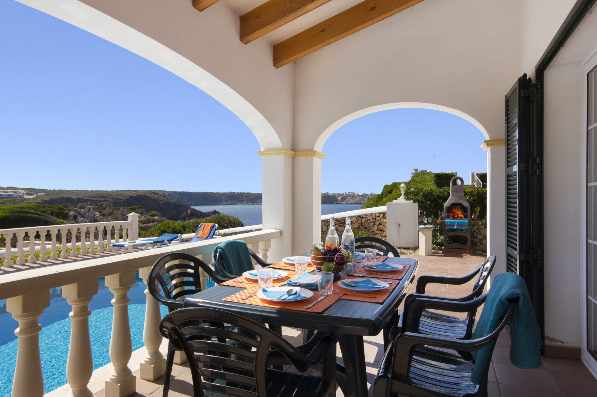 Villa Saona, Arenal den Castell, Menorka