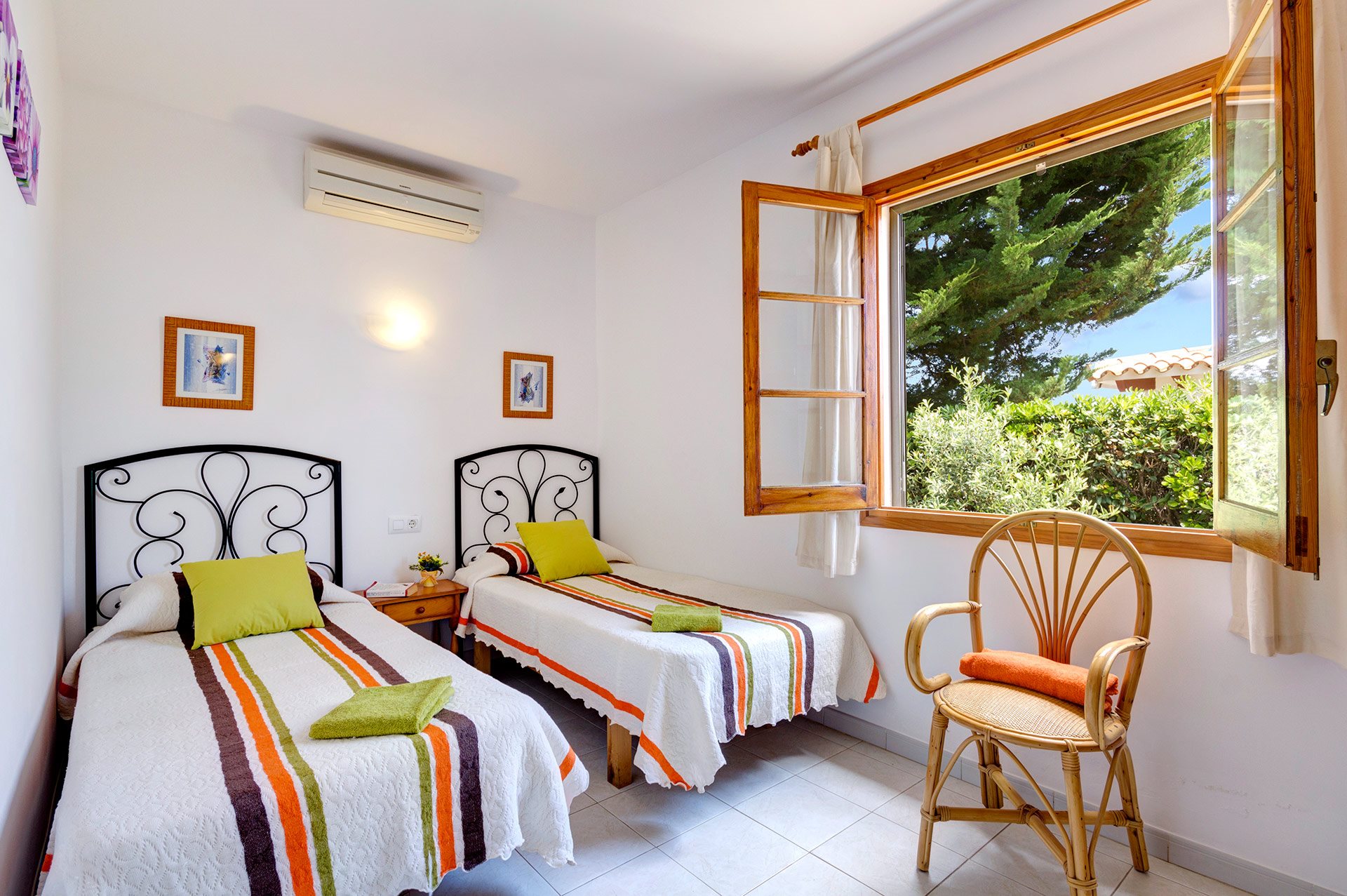 Villa Solana, Calan Blanes, Menorka