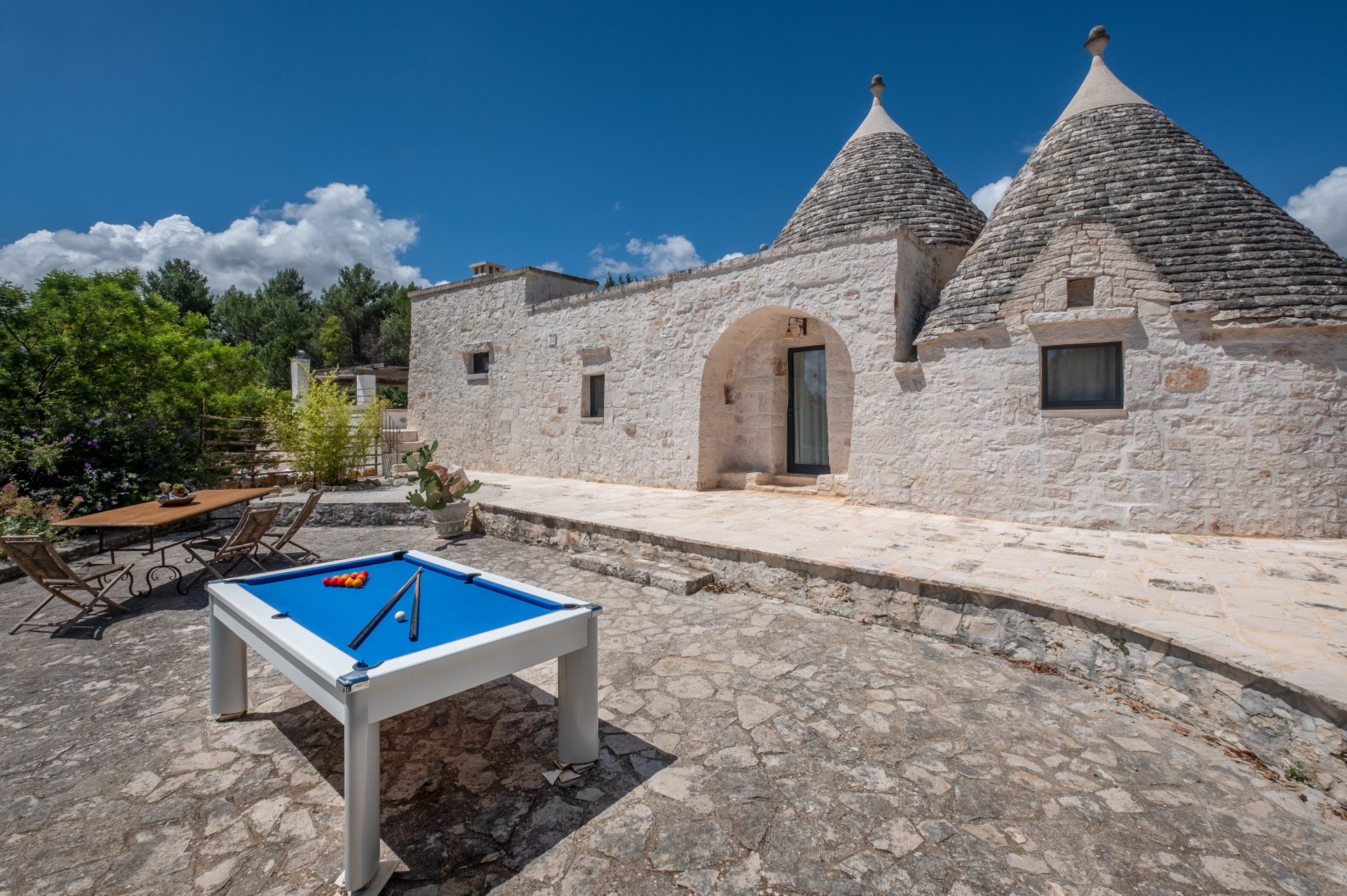 Villa Trulli Laguna, Cisternino, Apulia