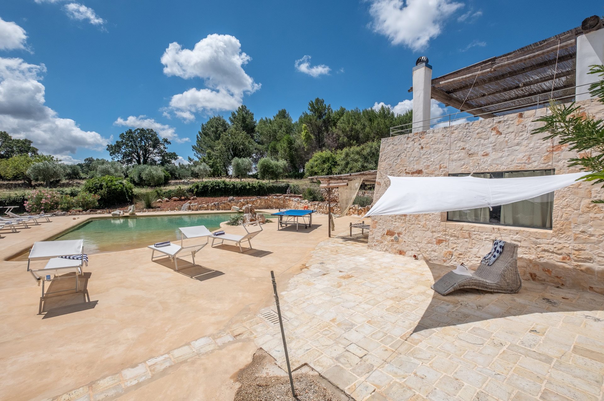 Villa Trulli Laguna, Cisternino, Apulia