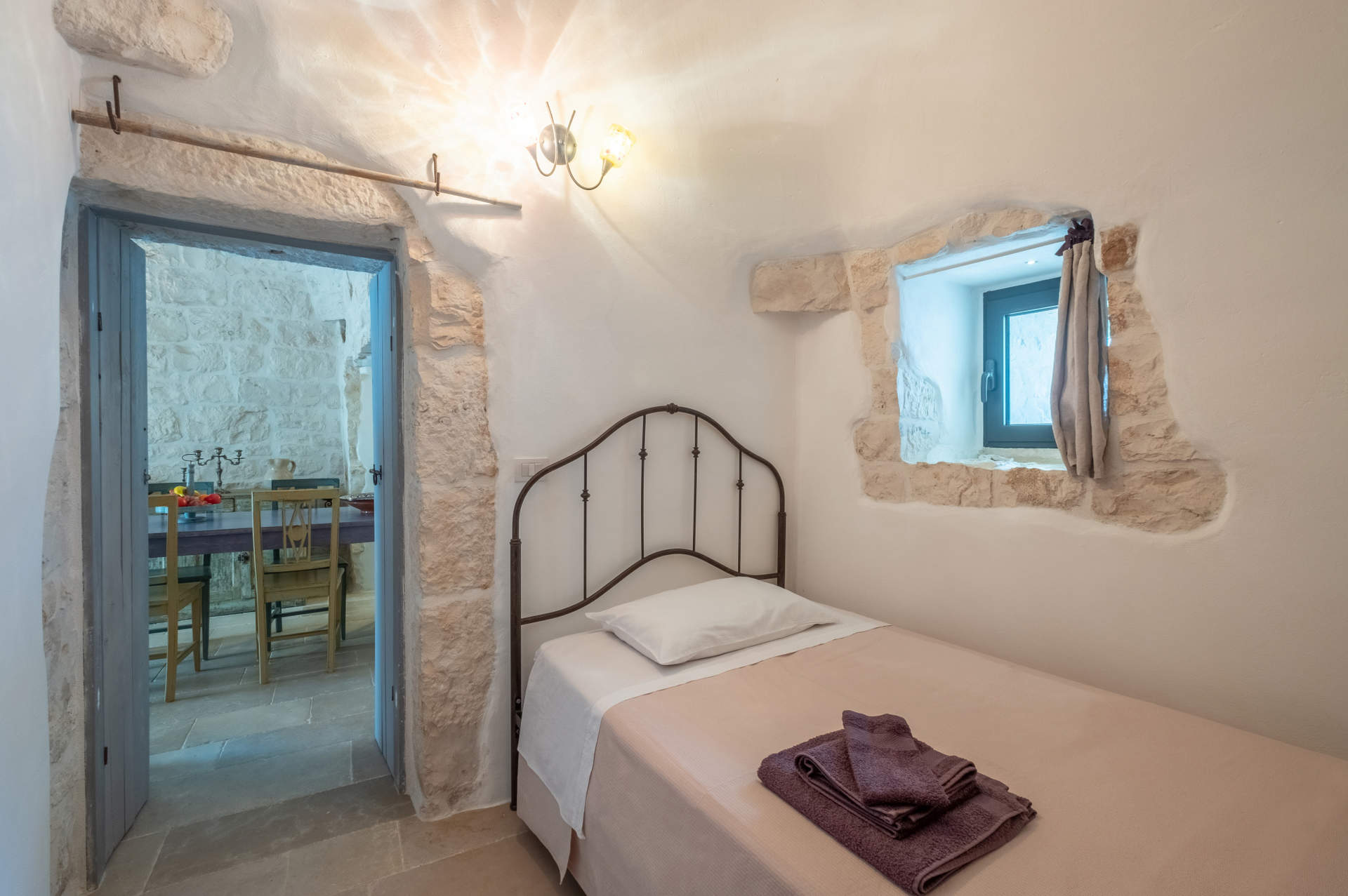 Villa Trulli Laguna, Cisternino, Apulia