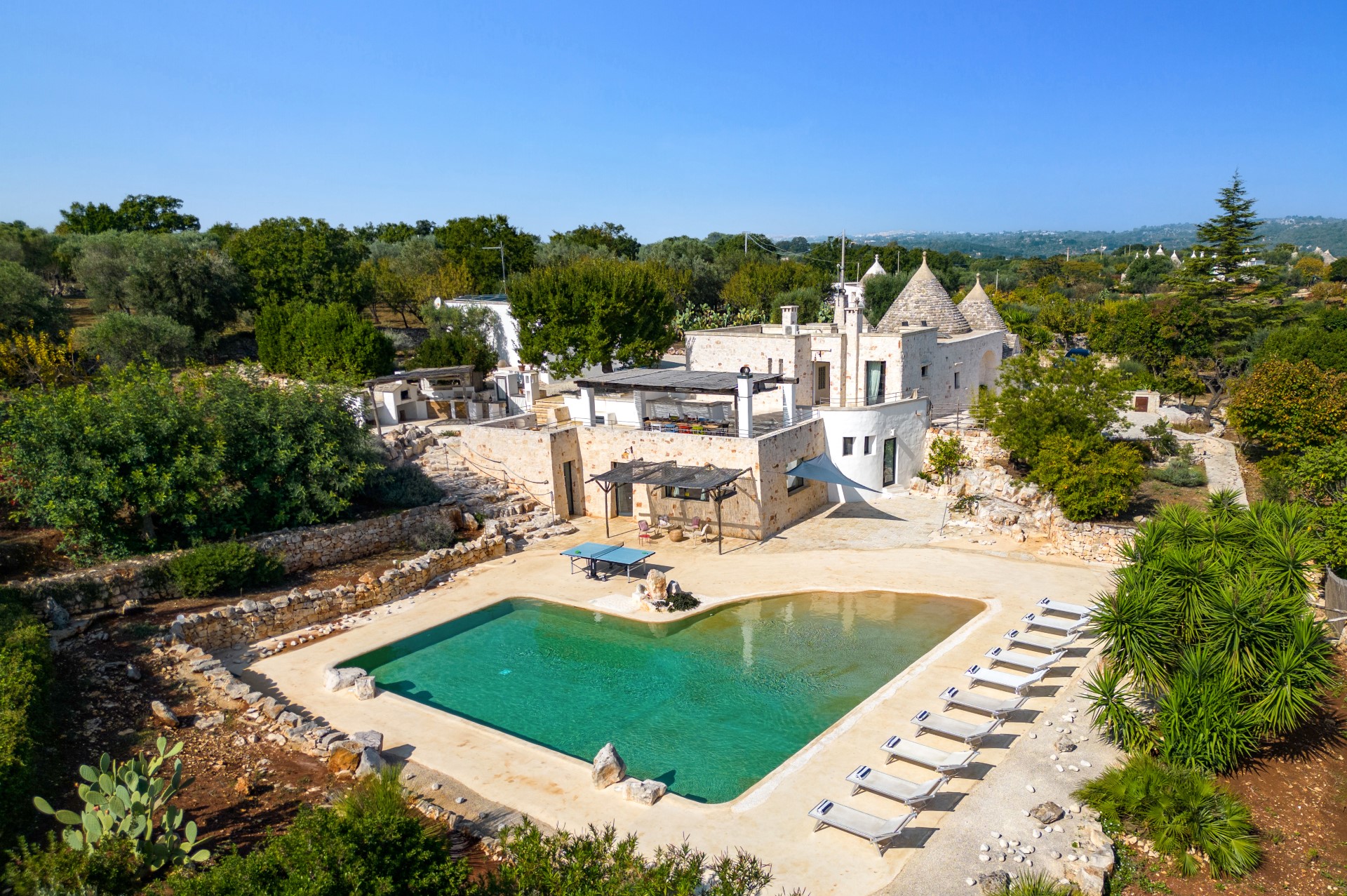Villa Trulli Laguna, Cisternino, Apulia