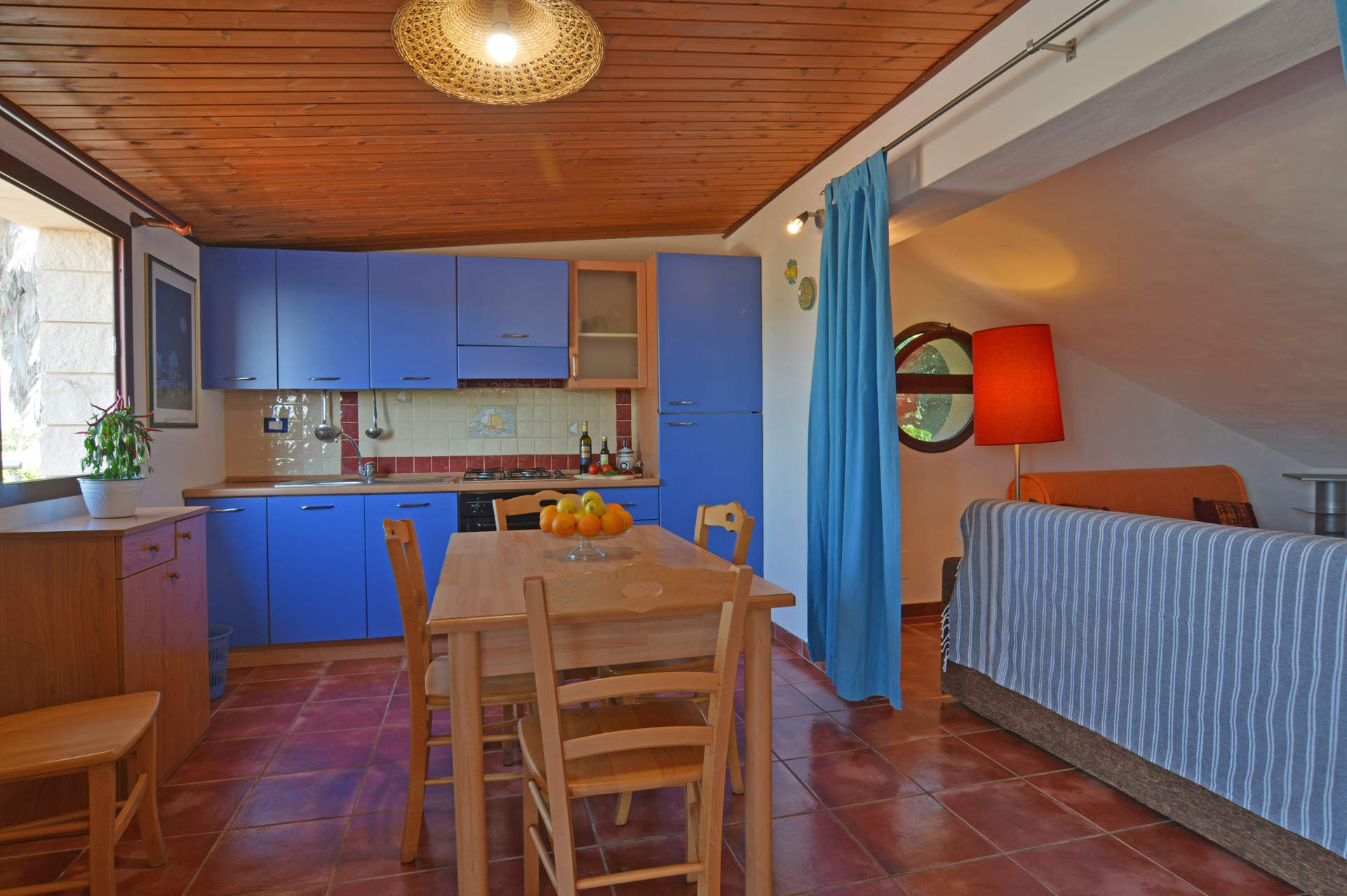 Villa Garofani, Punta Secca, &#x3A3;&#x3B9;&#x3BA;&#x3B5;&#x3BB;&#x3AF;&#x3B1;