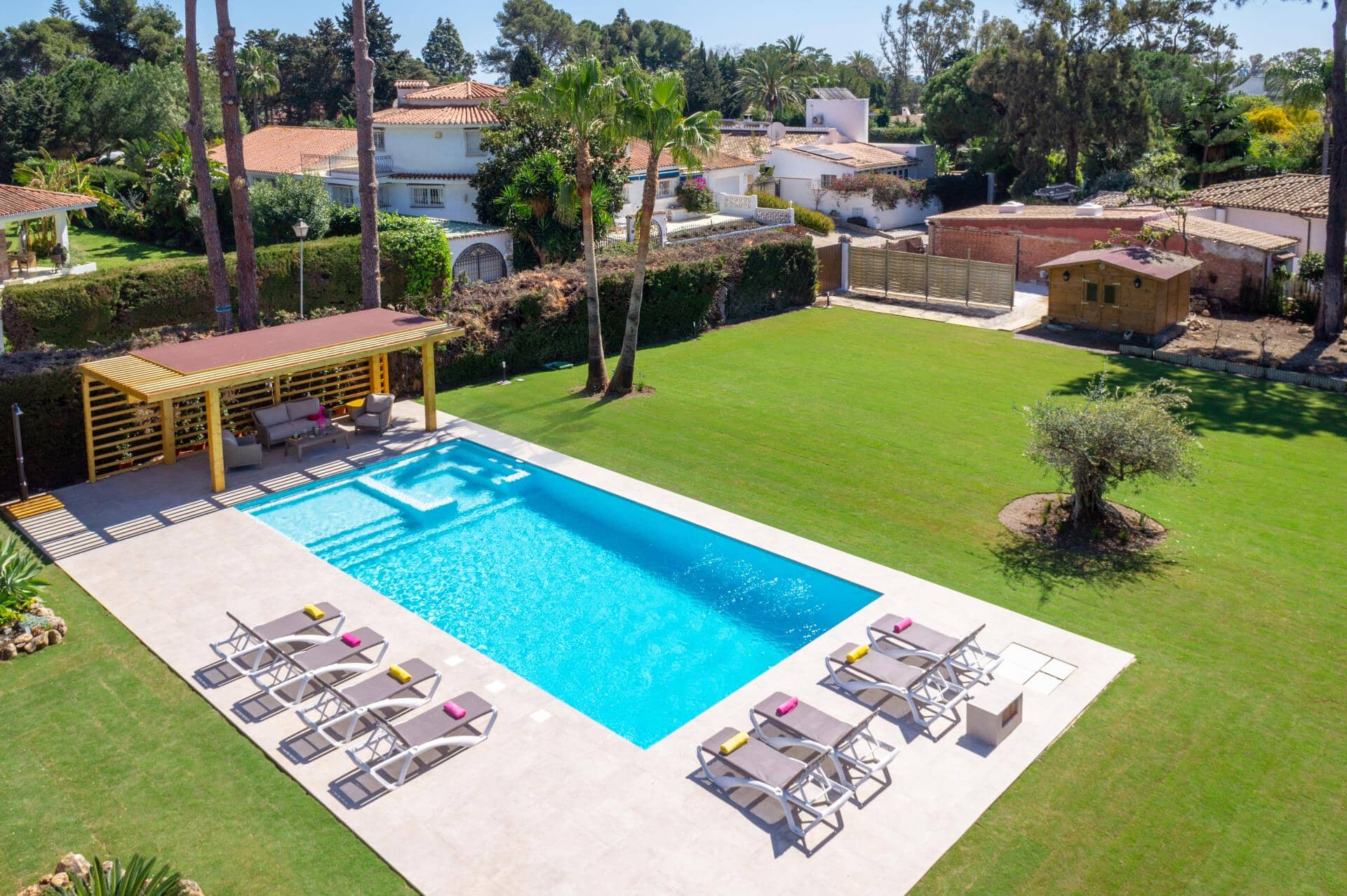 Villa Ramos, San Pedro De Alcantara, &#x41A;&#x43E;&#x441;&#x442;&#x430; &#x434;&#x435;&#x43B; &#x421;&#x43E;&#x43B;